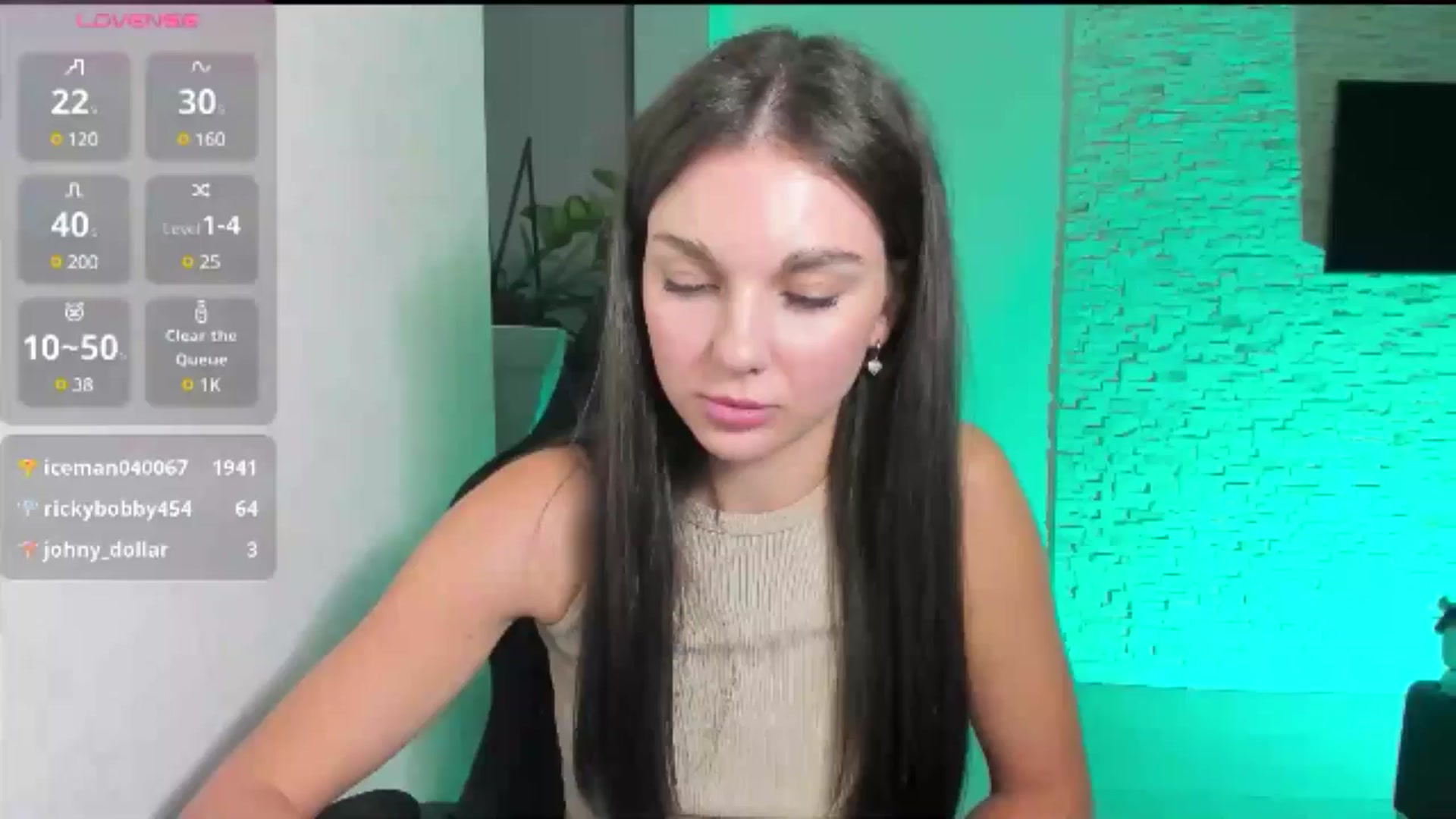 Gallery image thumbnail from Mihellii's myfreecams stream on, 10/13/2024, 20:45 image 14 of 20