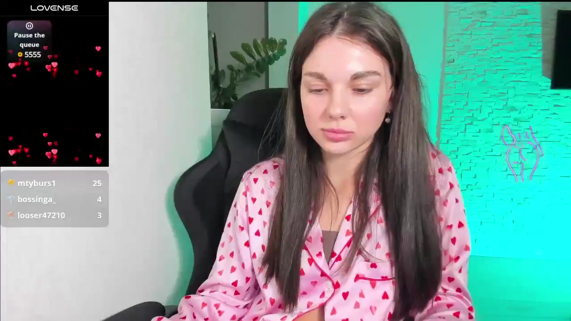 Gallery image thumbnail from Mihellii's myfreecams stream on, 10/14/2024, 20:47 image 11 of 20