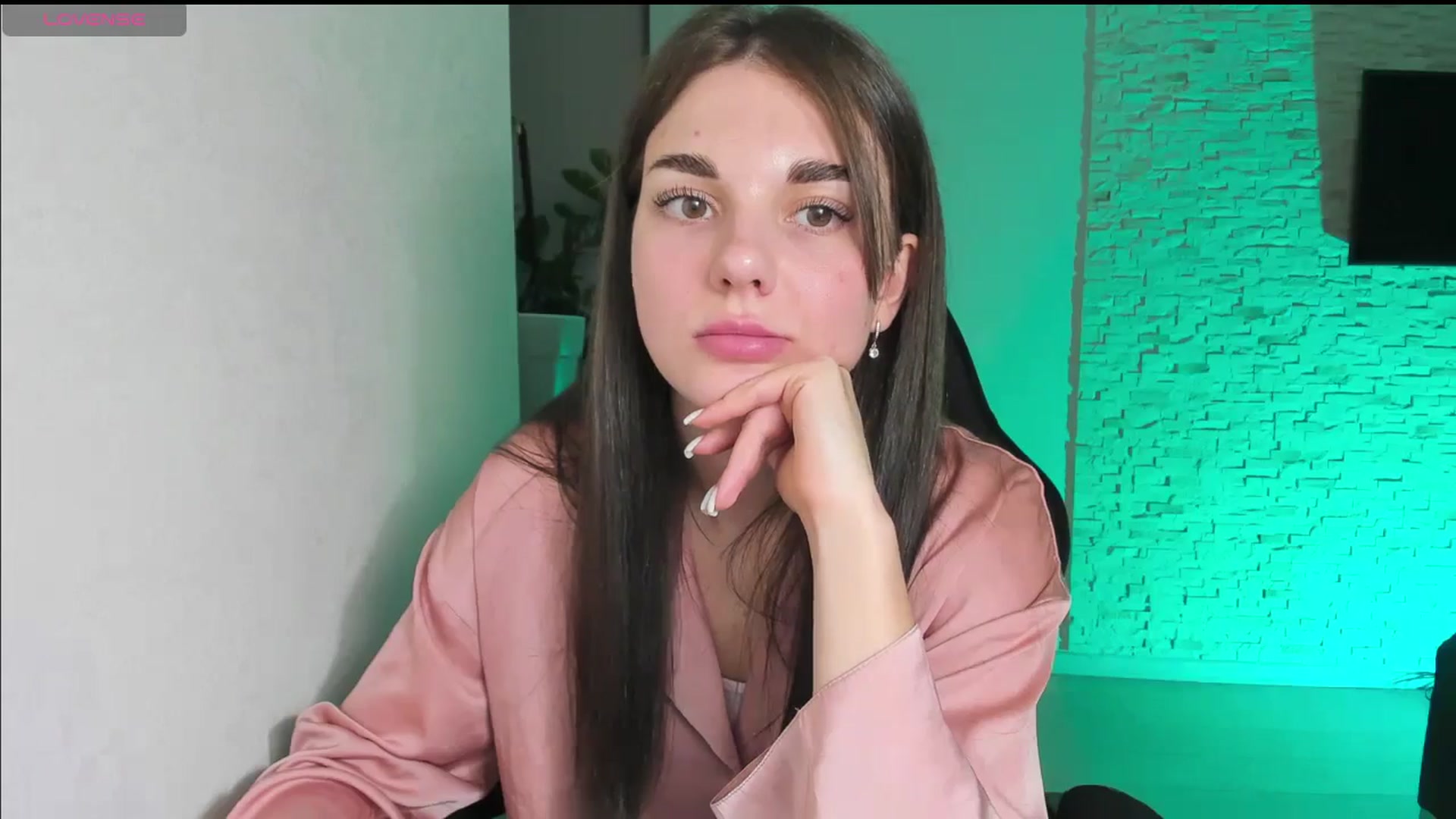 Gallery image thumbnail from Mihellii's myfreecams stream on, 10/21/2024, 18:41 image 20 of 20