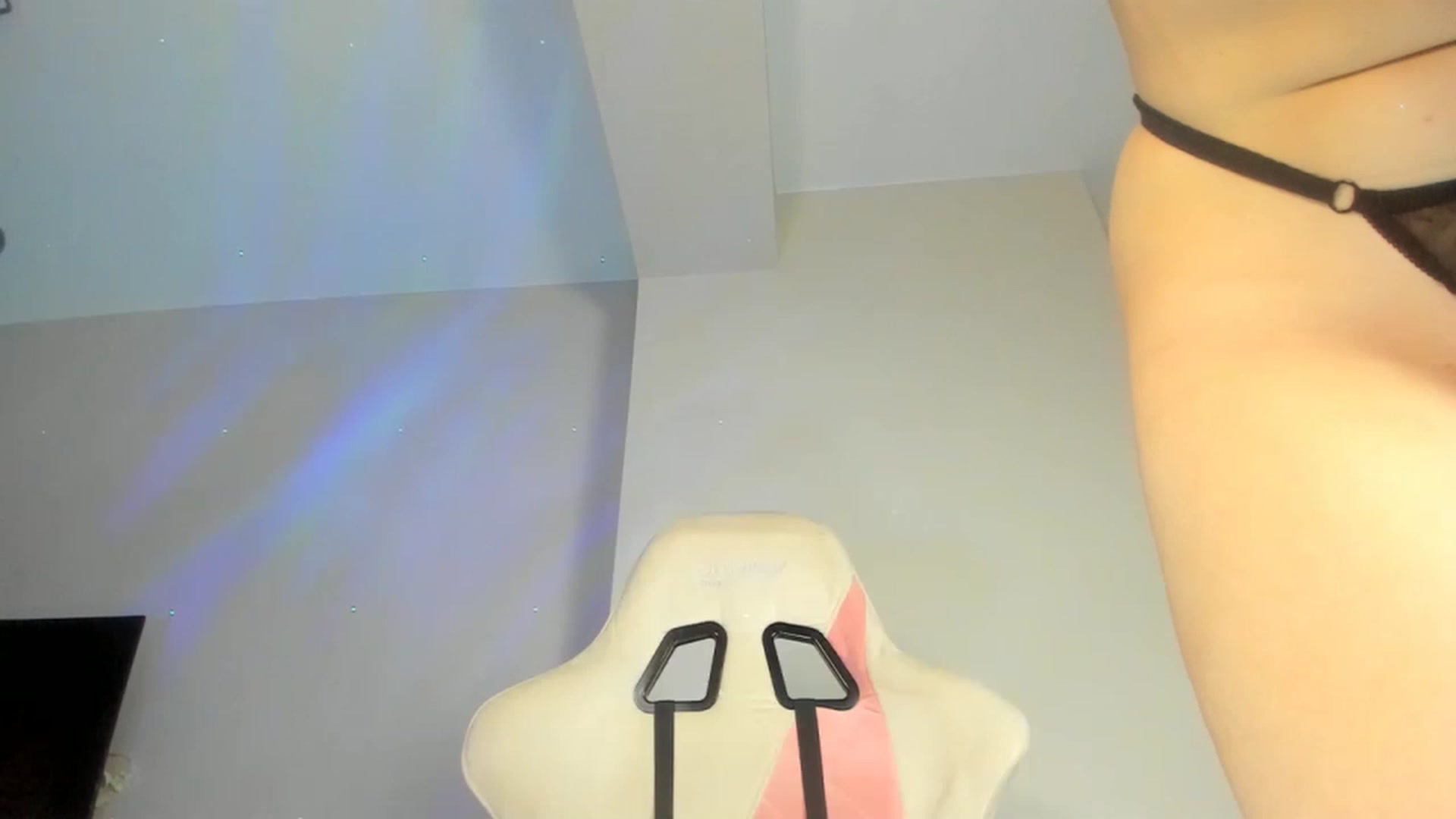 Gallery image thumbnail from Miichell_Star's myfreecams stream on, 11/24/2022, 06:59 image 20 of 20