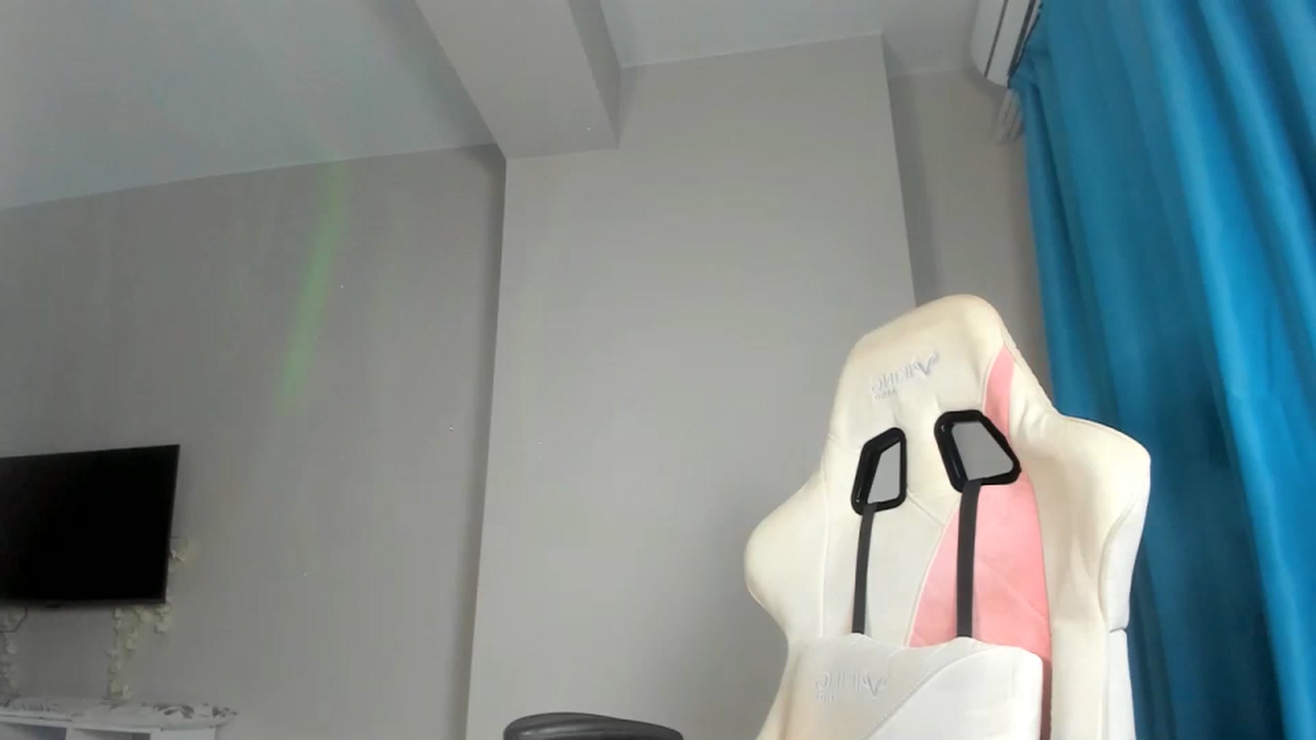 Gallery image thumbnail from Miichell_Star's myfreecams stream on, 11/24/2022, 06:59 image 1 of 20