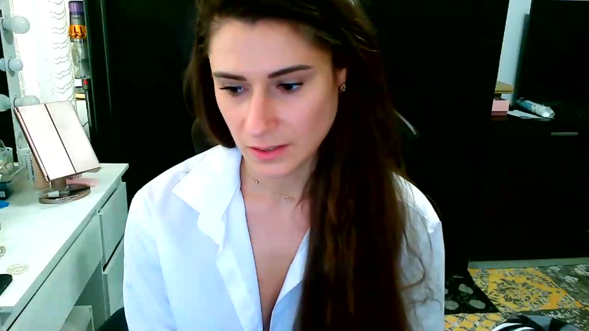 Gallery image thumbnail from Mija_Moon's myfreecams stream on, 08/21/2026, 10:54 image 15 of 20
