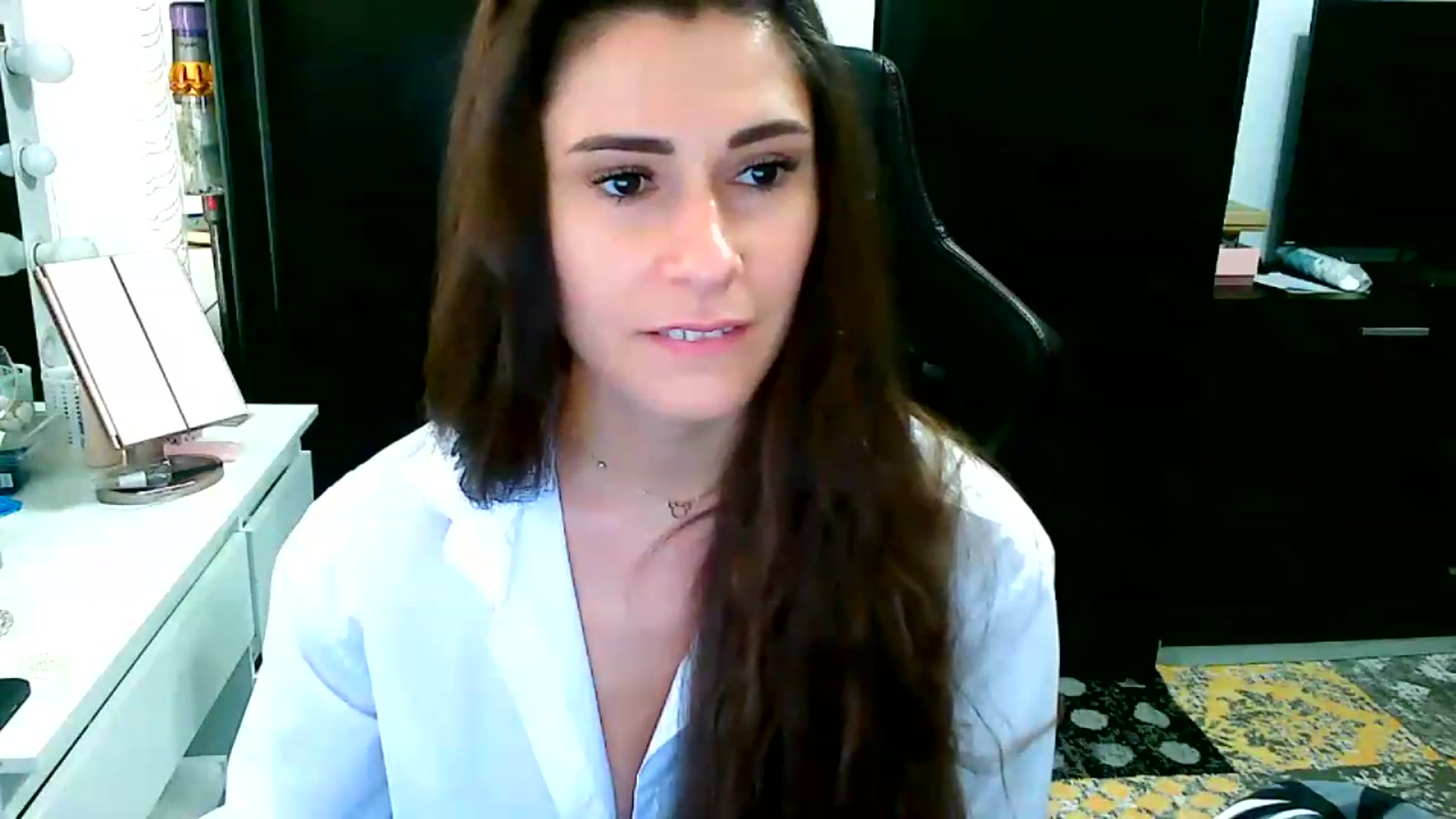 Gallery image thumbnail from Mija_Moon's myfreecams stream on, 08/21/2026, 10:54 image 20 of 20