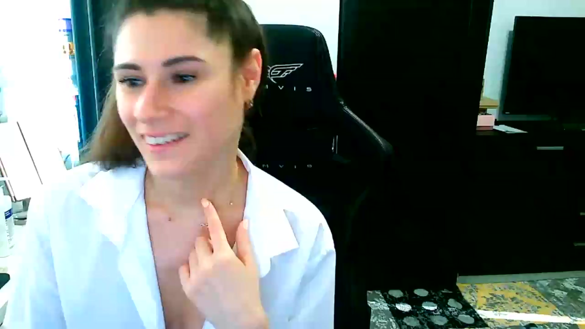 Gallery image thumbnail from Mija_Moon's myfreecams stream on, 08/21/2026, 14:48 image 19 of 20