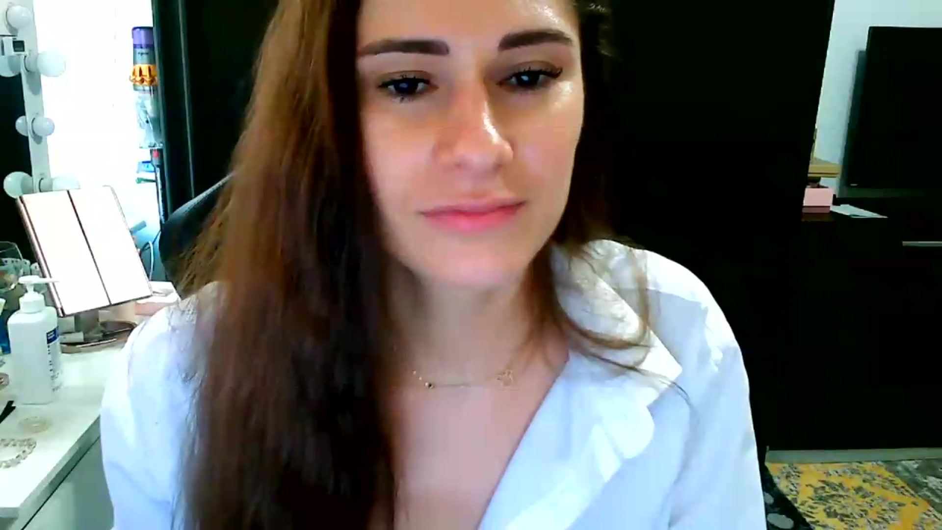 Gallery image thumbnail from Mija_Moon's myfreecams stream on, 08/21/2026, 16:32 image 10 of 20