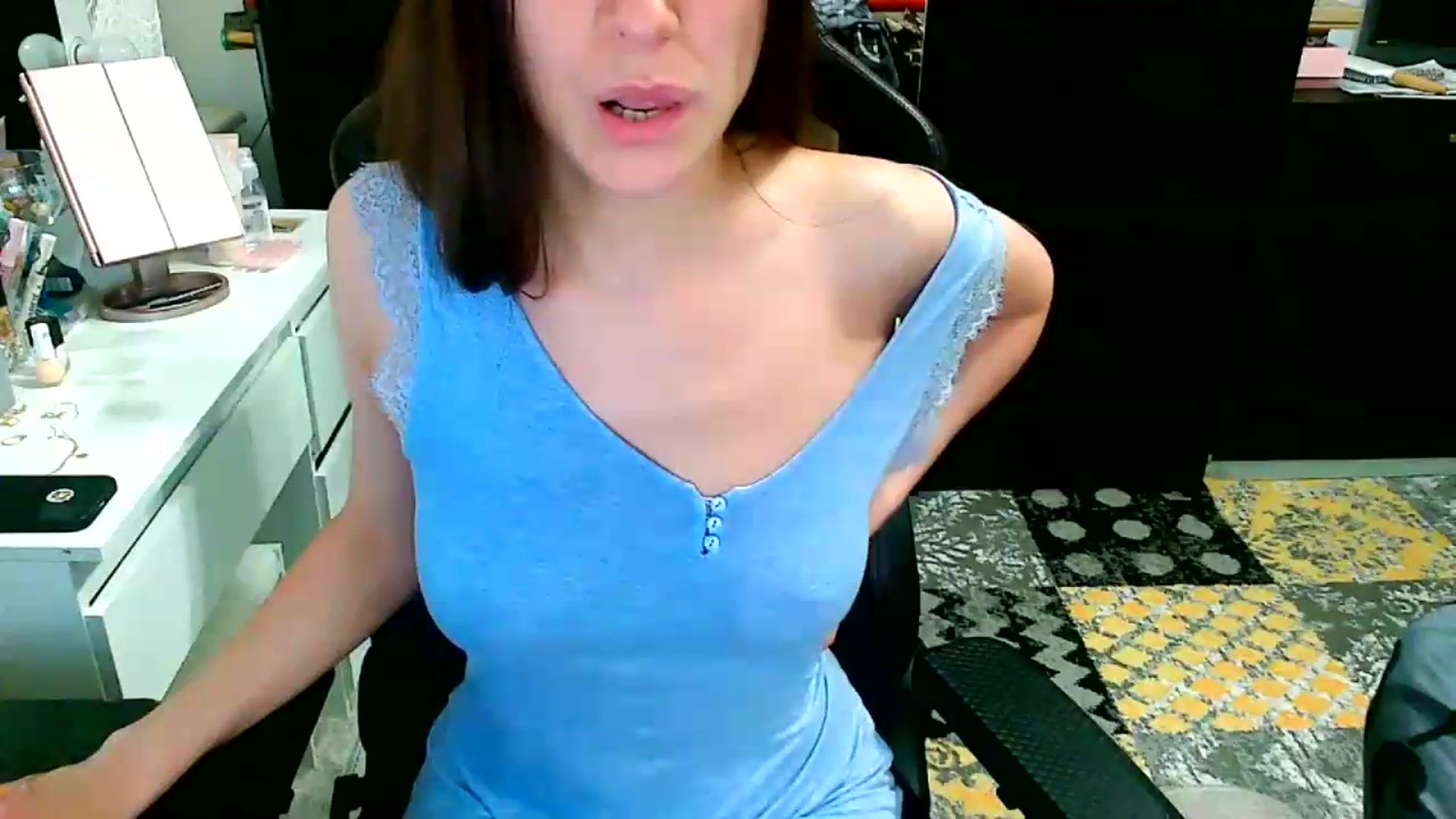 Gallery image thumbnail from Mija_Moon's myfreecams stream on, 08/24/2026, 17:18 image 17 of 20