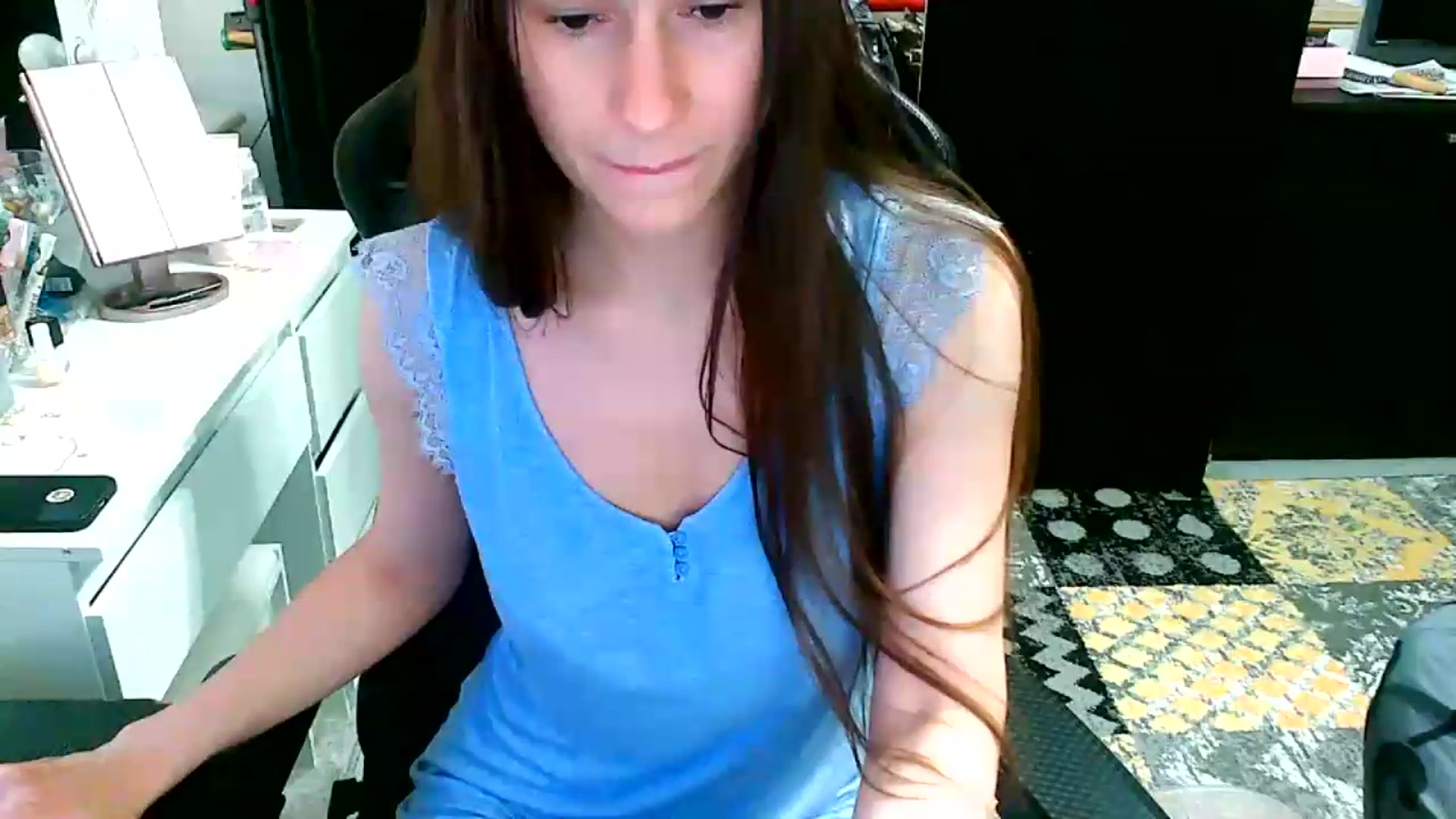 Gallery image thumbnail from Mija_Moon's myfreecams stream on, 08/24/2026, 17:18 image 15 of 20