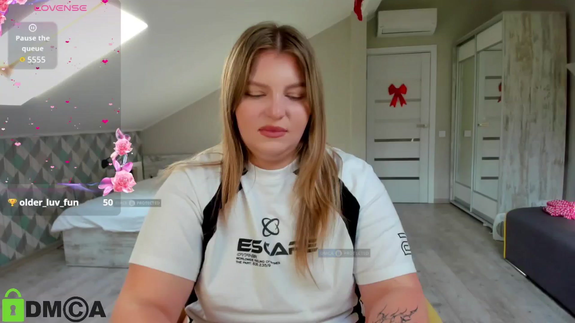 Gallery image thumbnail from MikaKittyy's myfreecams stream on, 02/18/2025, 10:36 image 10 of 20