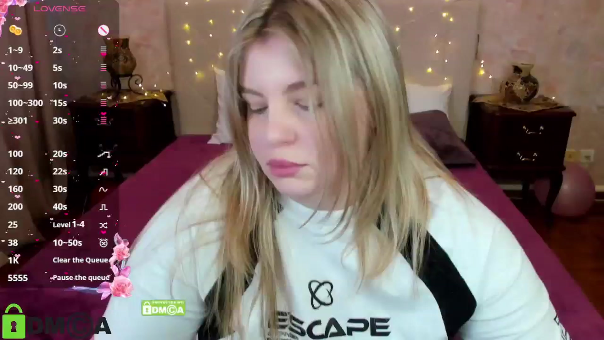 Gallery image thumbnail from MikaKittyy's myfreecams stream on, 03/31/2025, 10:10 image 3 of 20