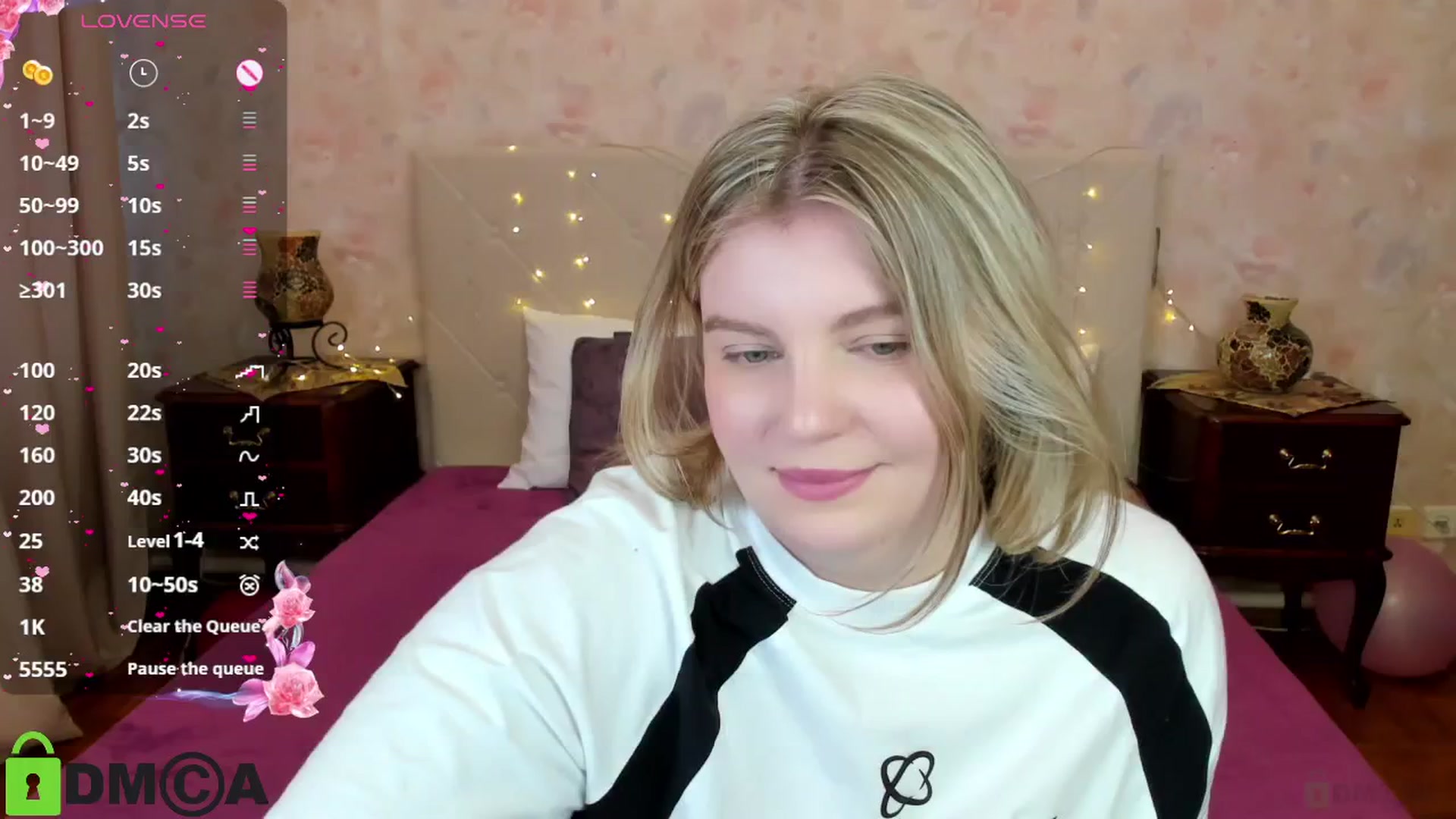 Gallery image thumbnail from MikaKittyy's myfreecams stream on, 03/31/2025, 10:10 image 14 of 20