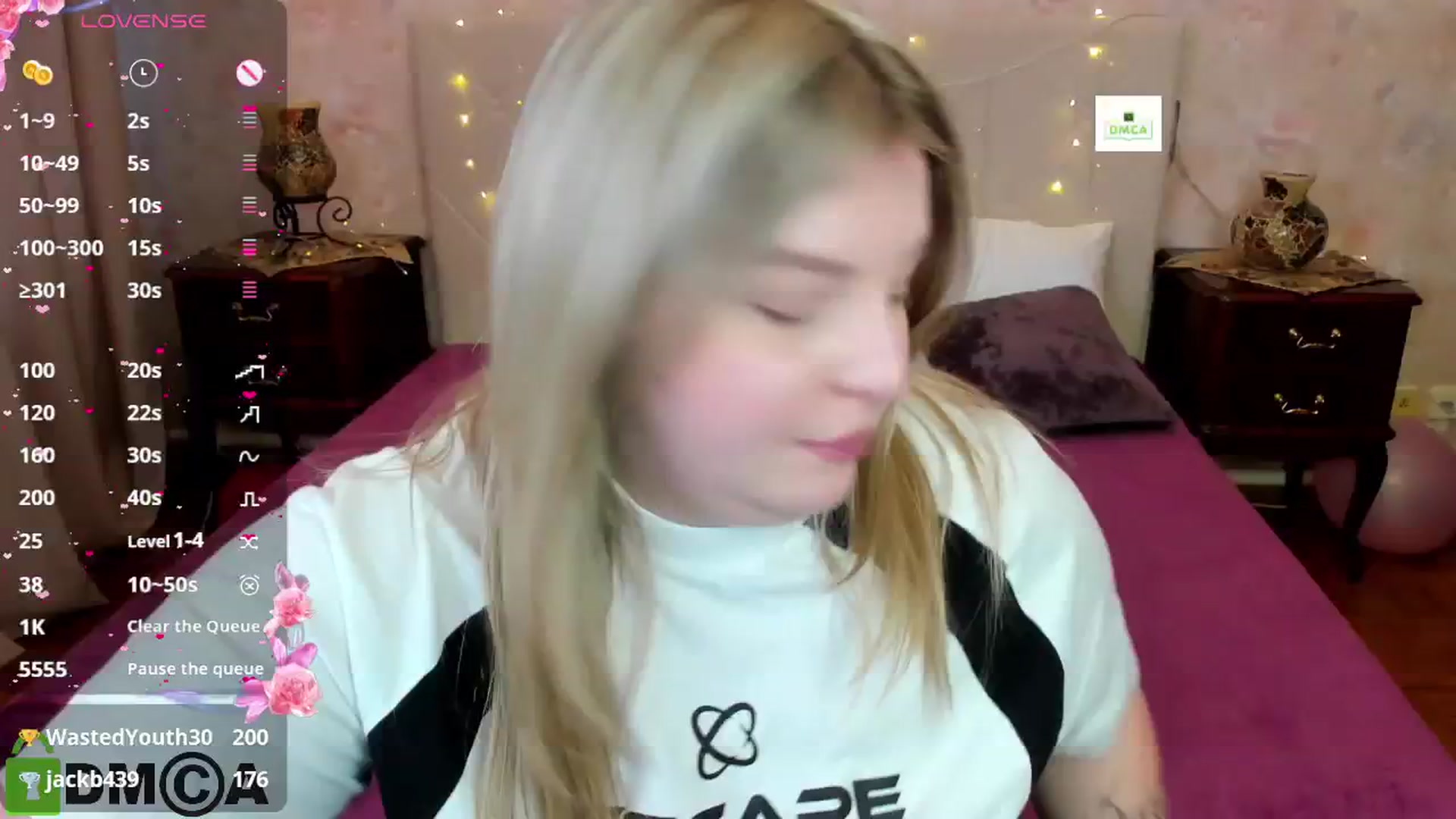 Gallery image thumbnail from MikaKittyy's myfreecams stream on, 03/31/2025, 13:02 image 15 of 20