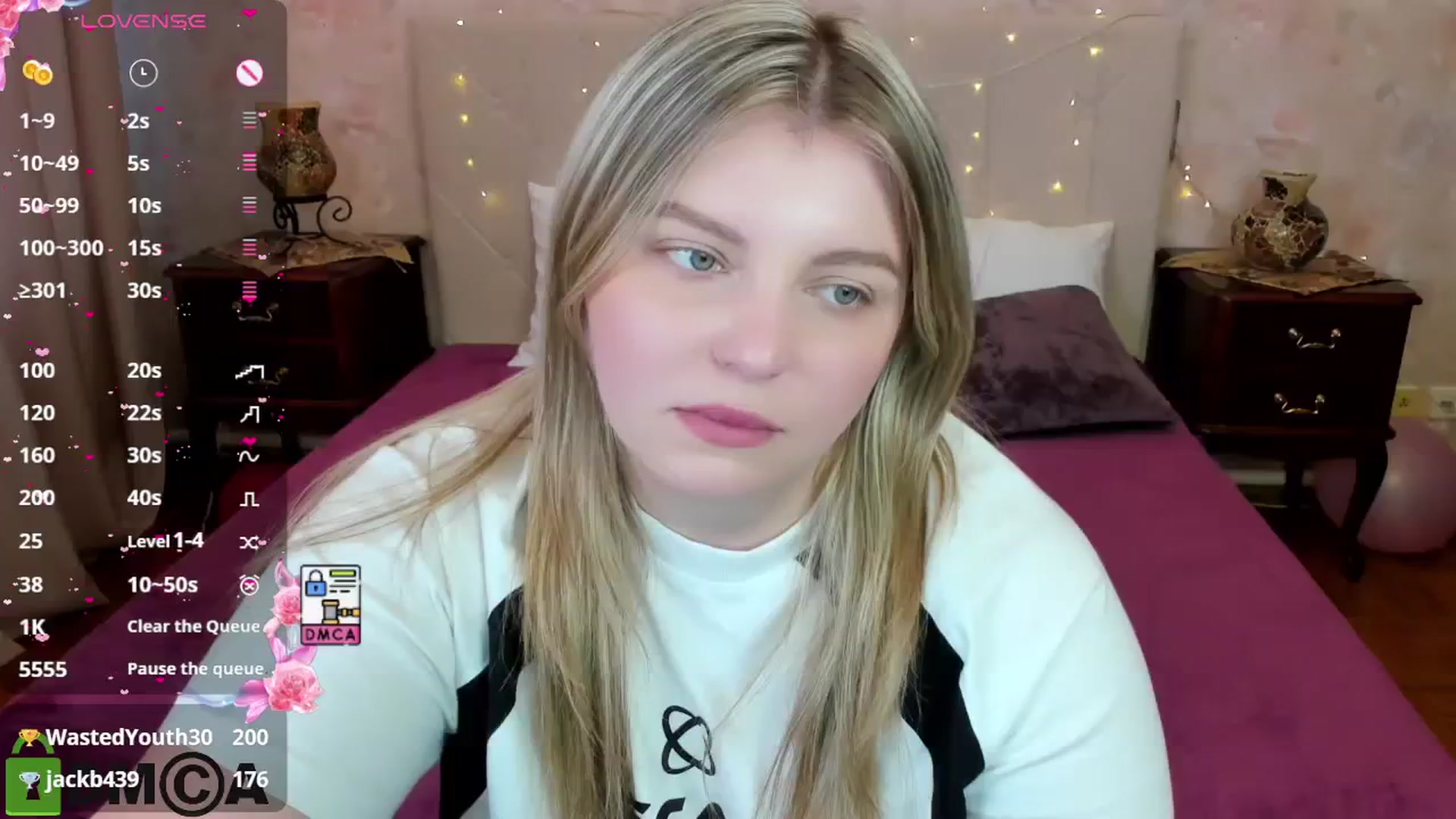Gallery image thumbnail from MikaKittyy's myfreecams stream on, 03/31/2025, 13:02 image 18 of 20