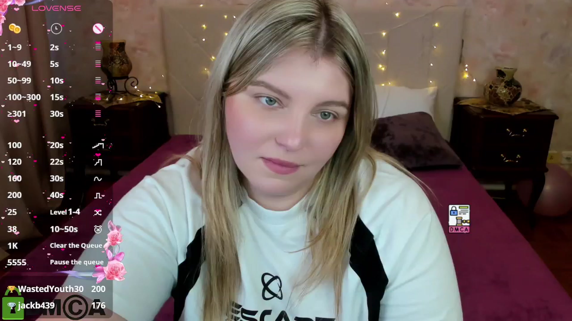 Gallery image thumbnail from MikaKittyy's myfreecams stream on, 03/31/2025, 13:02 image 11 of 20