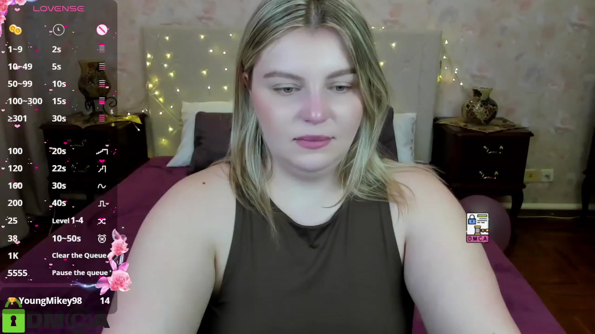 Gallery image thumbnail from MikaKittyy's myfreecams stream on, 04/01/2025, 14:53 image 15 of 20