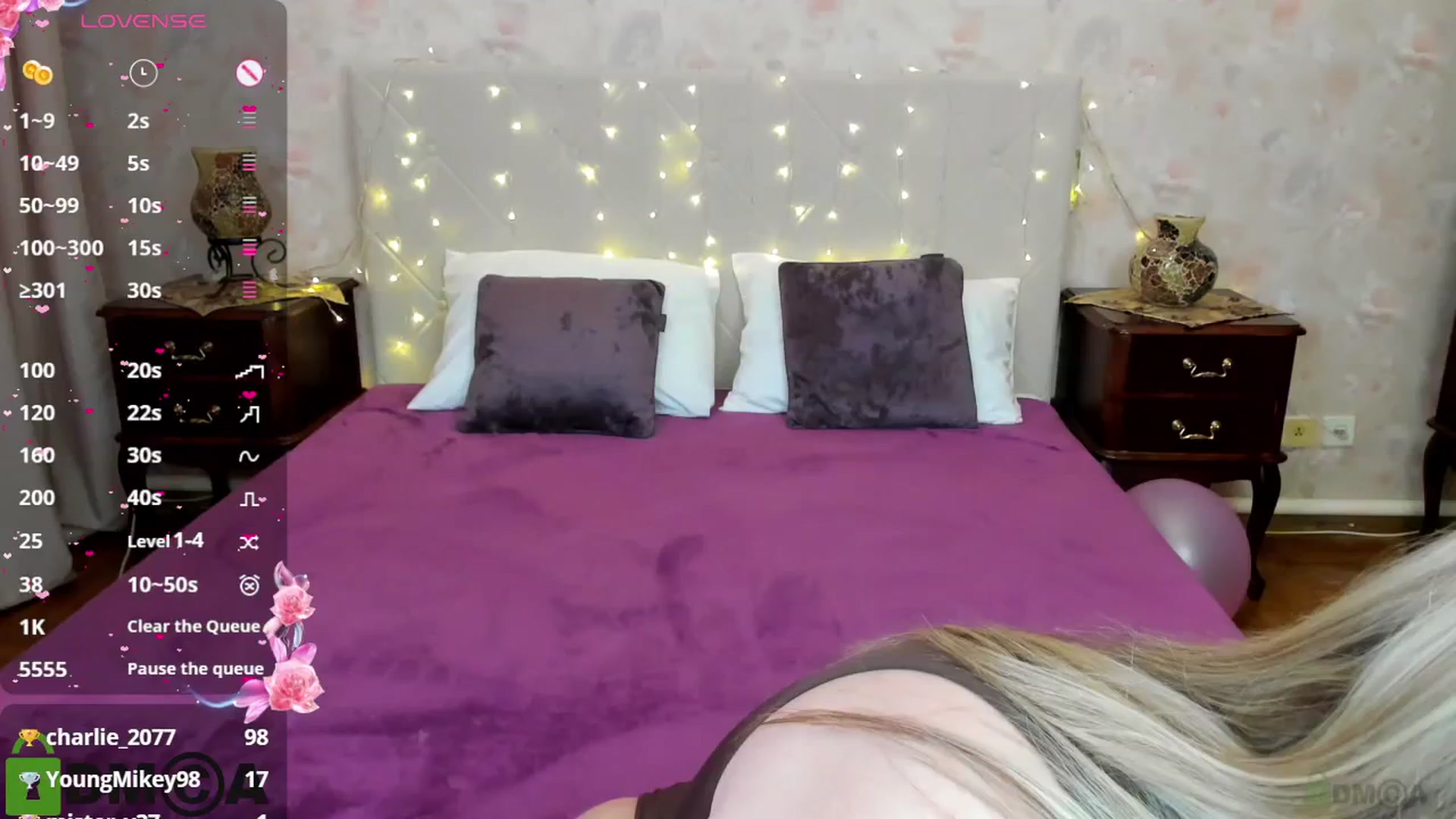 Gallery image thumbnail from MikaKittyy's myfreecams stream on, 04/01/2025, 15:48 image 14 of 20