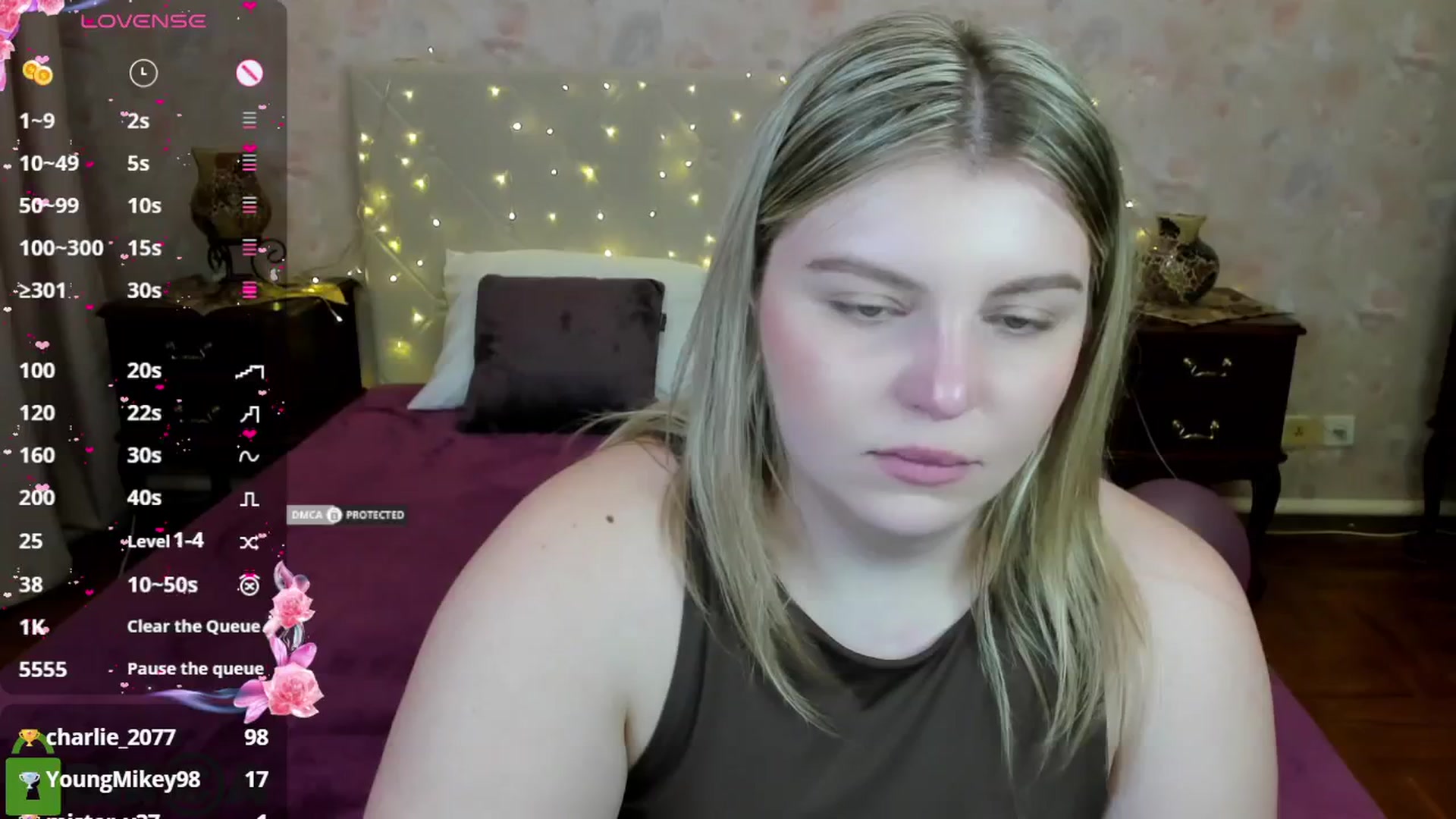 Gallery image thumbnail from MikaKittyy's myfreecams stream on, 04/01/2025, 15:48 image 13 of 20