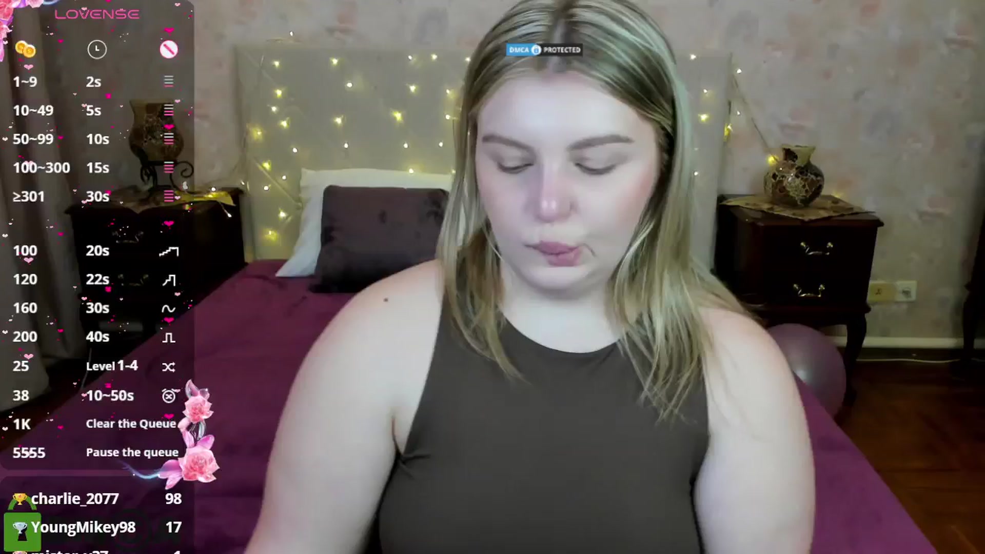 Gallery image thumbnail from MikaKittyy's myfreecams stream on, 04/01/2025, 15:48 image 12 of 20
