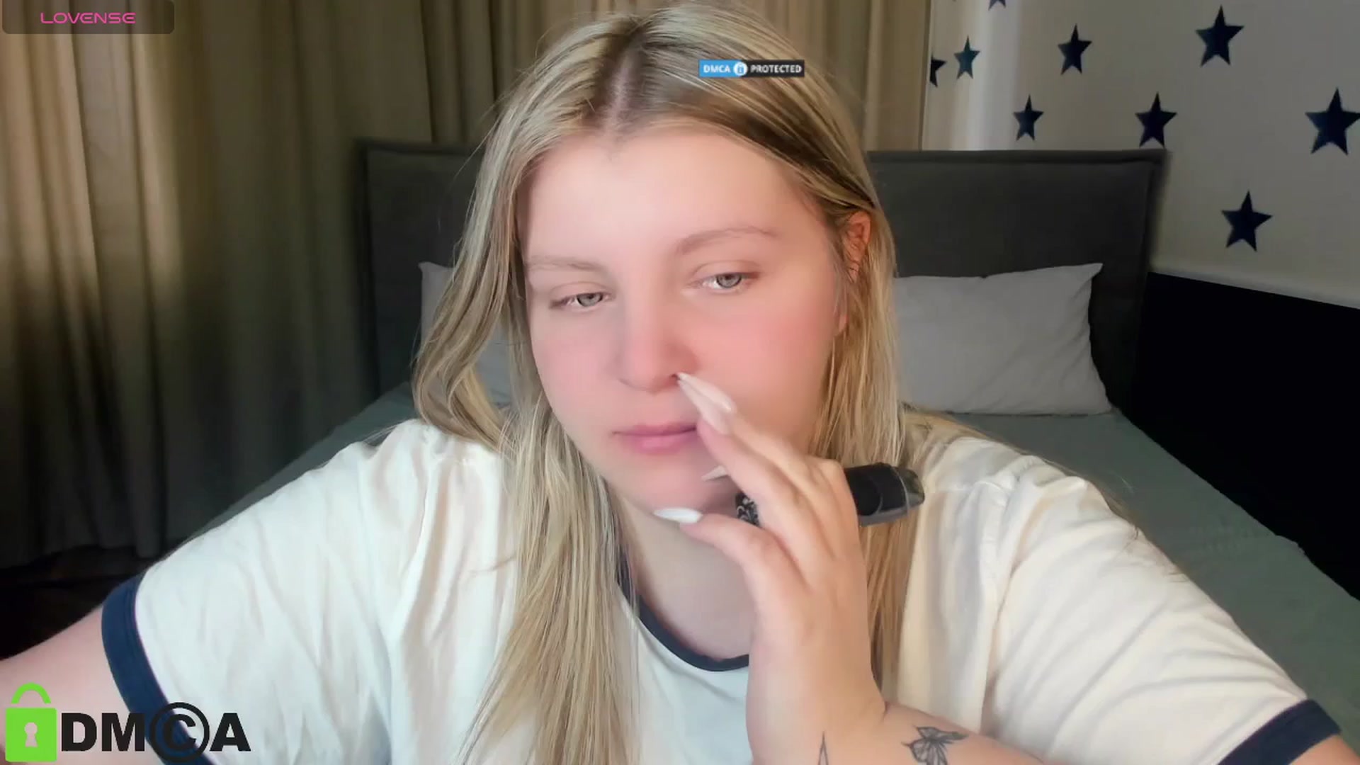 Gallery image thumbnail from MikaKittyy's myfreecams stream on, 04/06/2025, 14:24 image 15 of 20