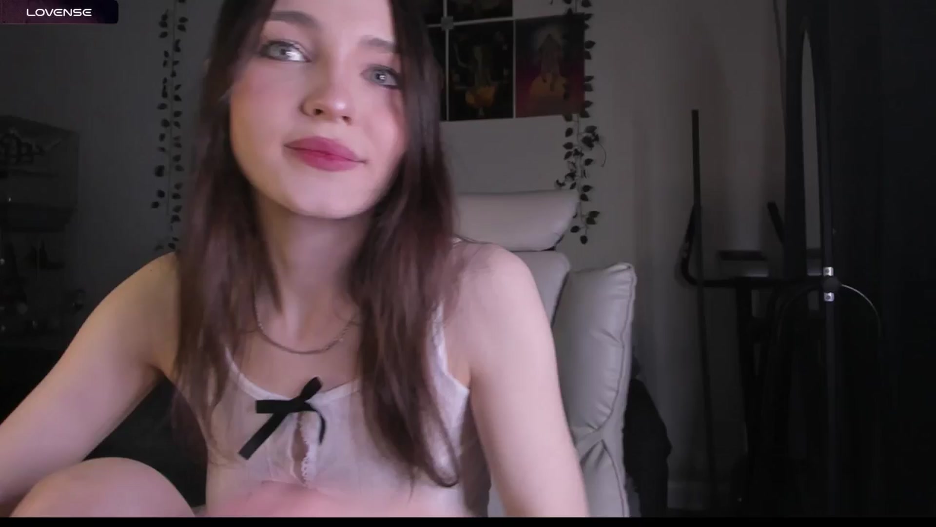 Gallery image thumbnail from MikaMaez's myfreecams stream on, 09/21/2024, 24:37 image 3 of 20