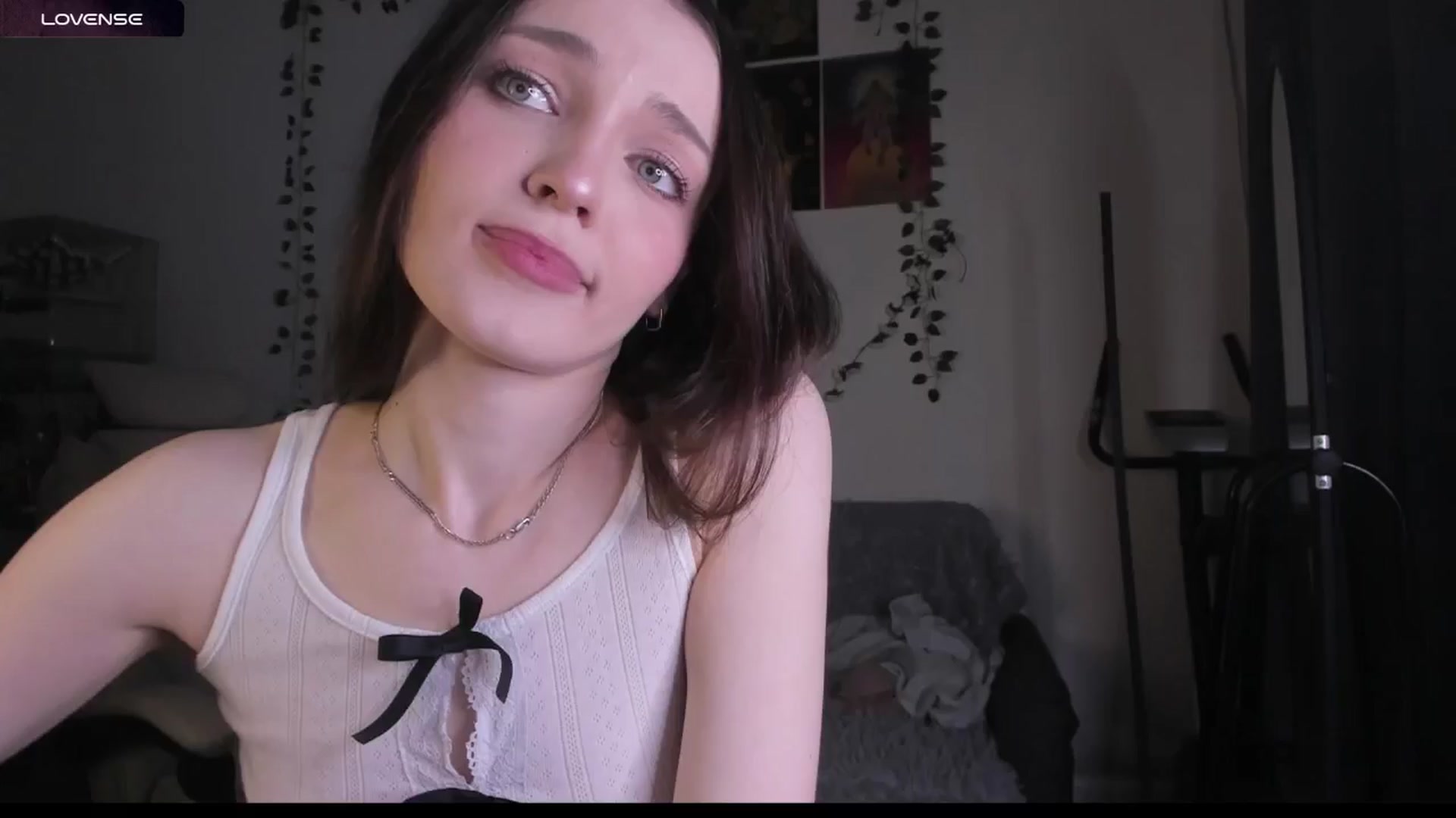 Gallery image thumbnail from MikaMaez's myfreecams stream on, 09/21/2024, 24:37 image 15 of 20