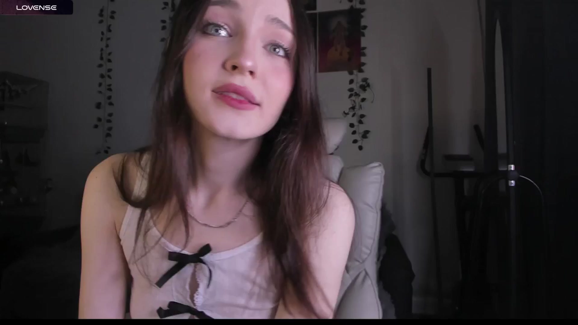 Gallery image thumbnail from MikaMaez's myfreecams stream on, 09/21/2024, 24:37 image 1 of 20