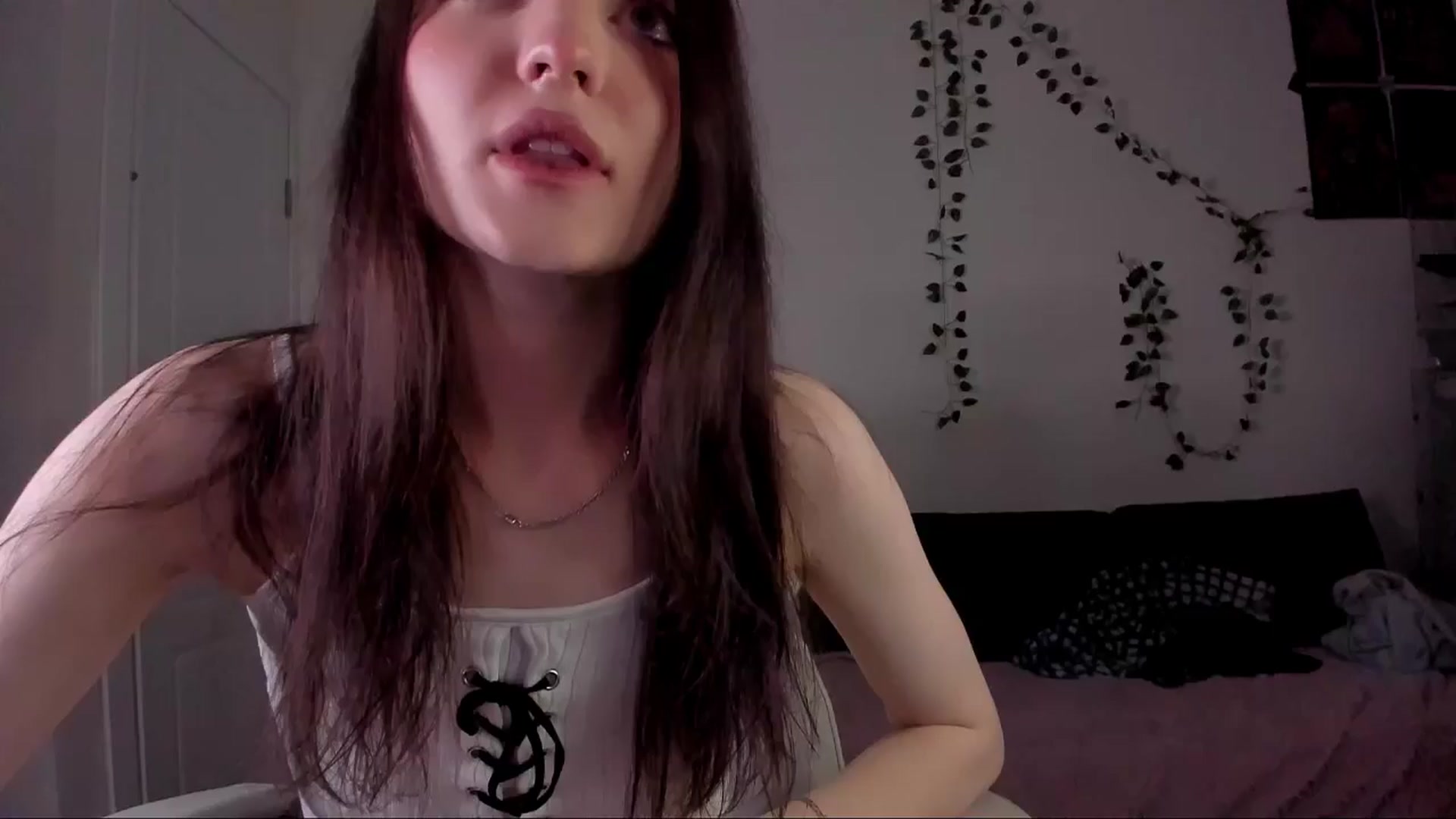 Gallery image thumbnail from MikaMaez's myfreecams stream on, 11/25/2024, 20:07 image 3 of 20