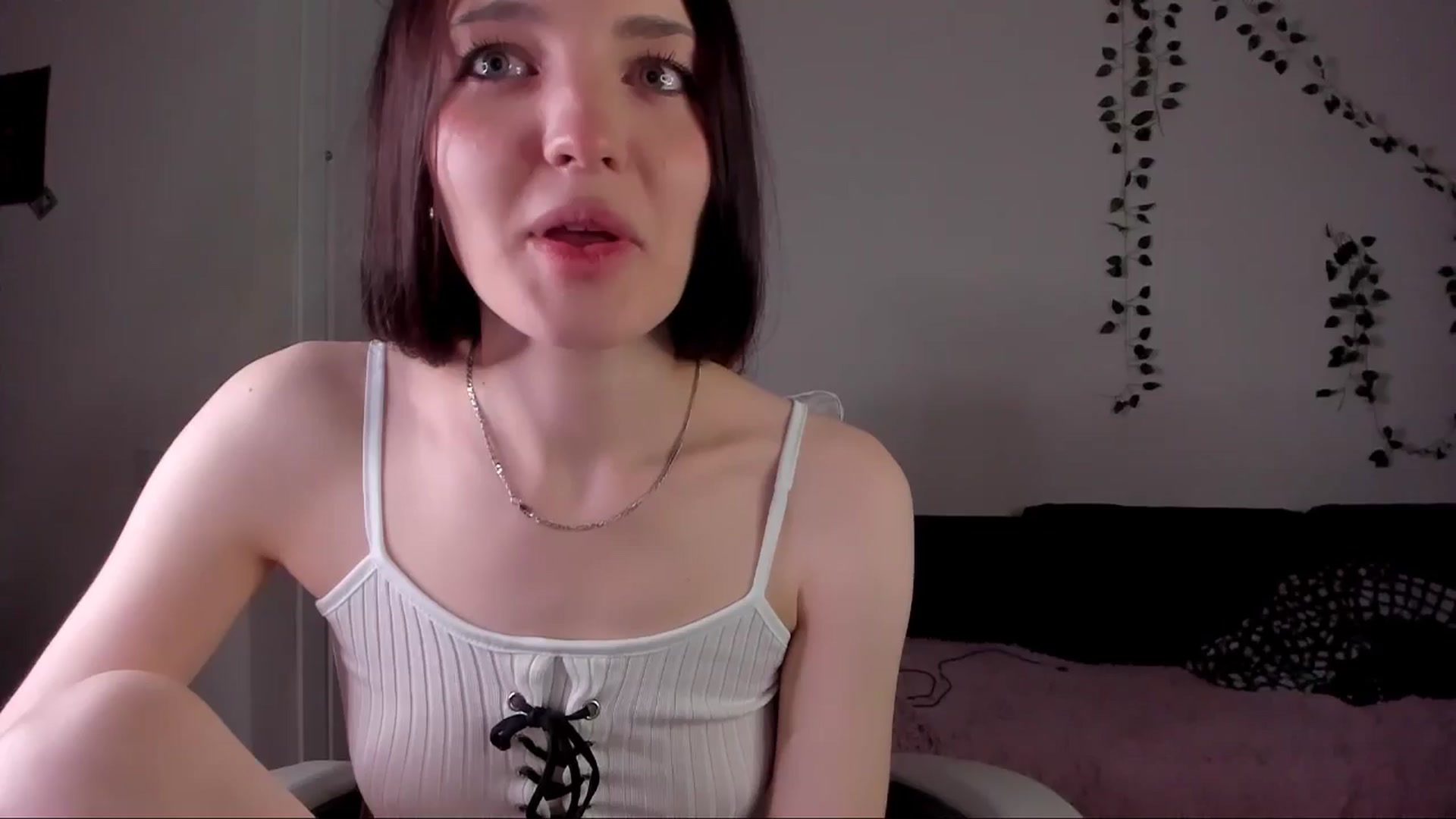 Gallery image thumbnail from MikaMaez's myfreecams stream on, 11/25/2024, 20:34 image 20 of 20