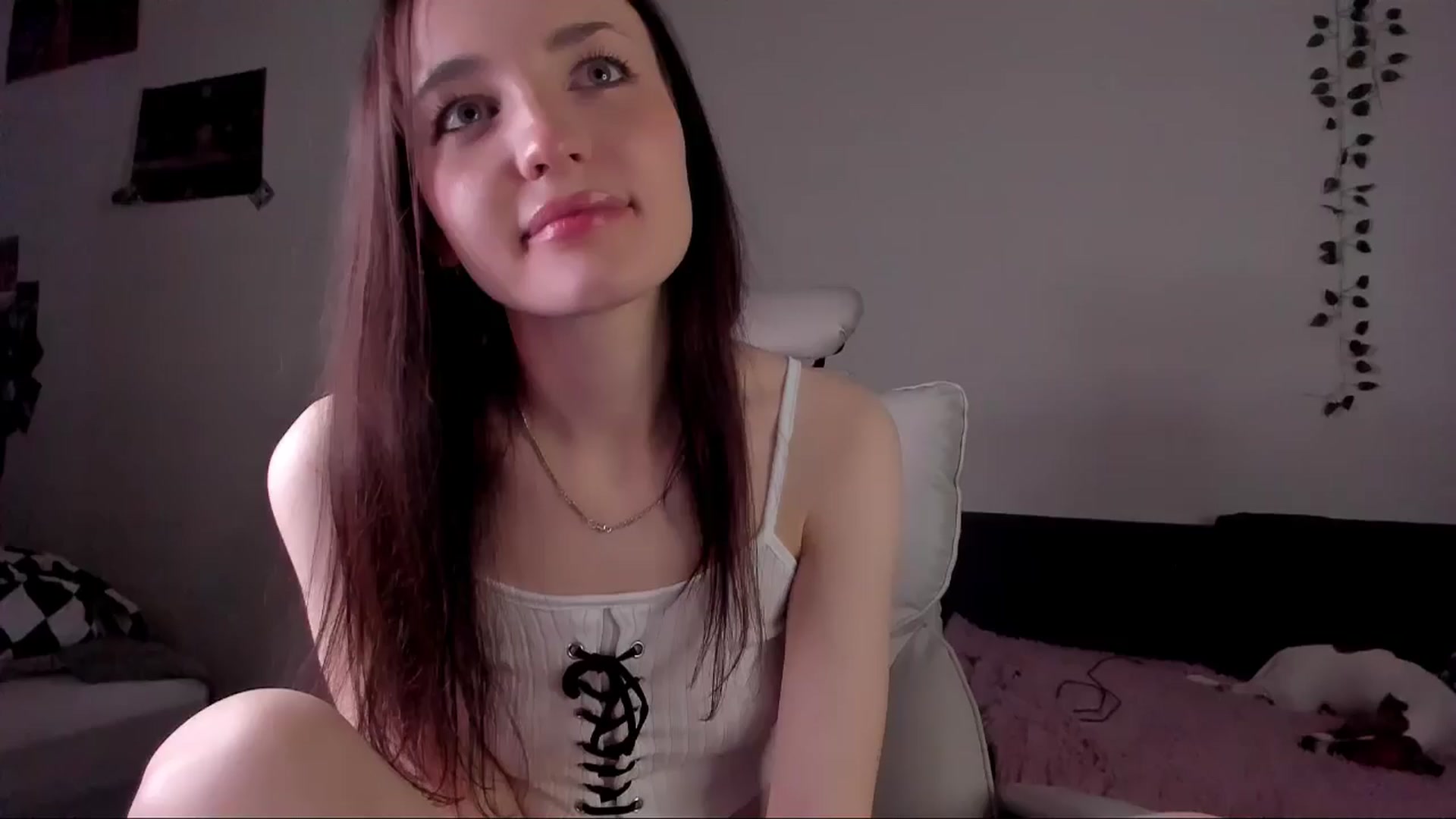 Gallery image thumbnail from MikaMaez's myfreecams stream on, 11/25/2024, 23:28 image 5 of 20