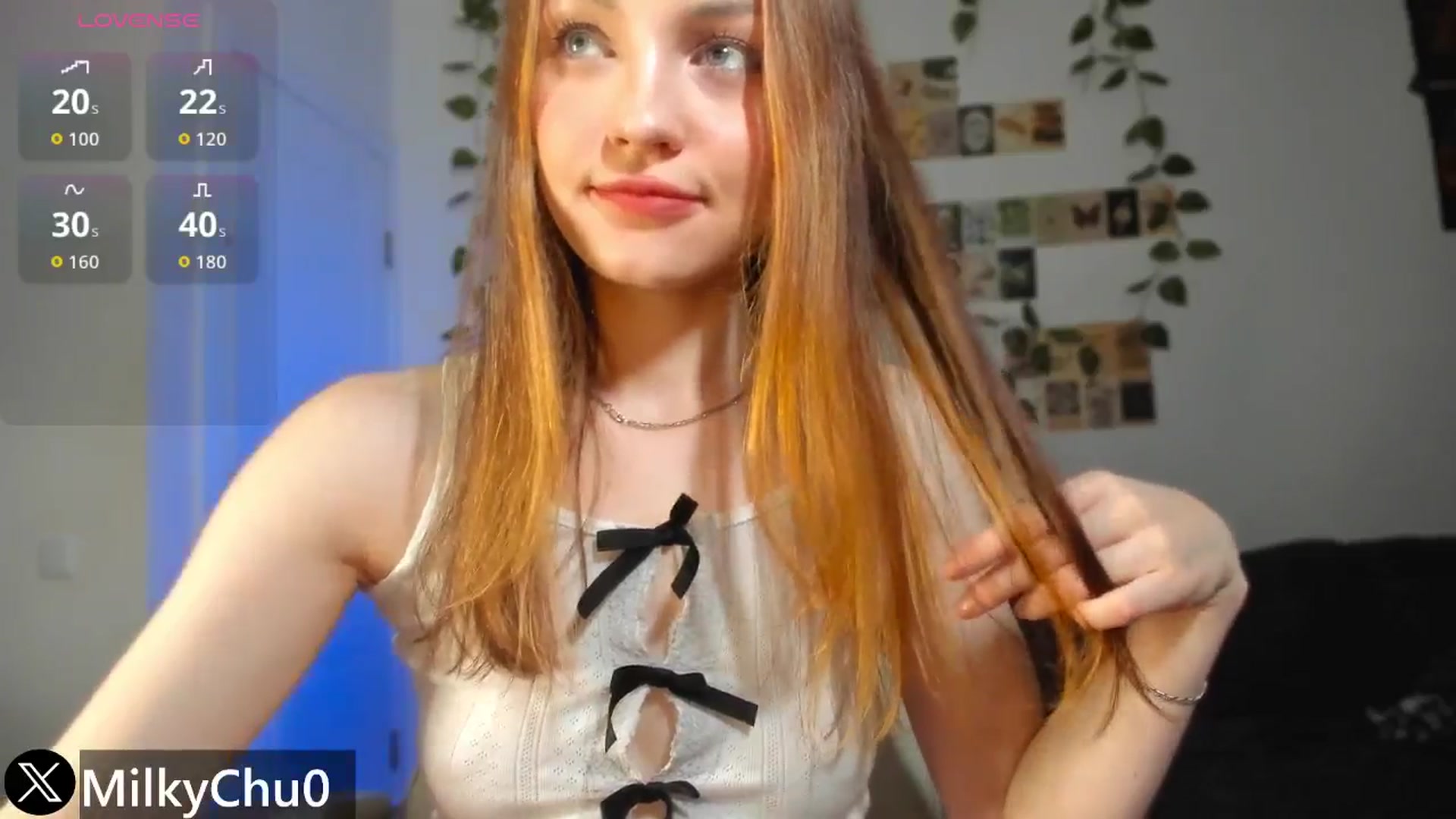 Gallery image thumbnail from MikaMaez's myfreecams stream on, 10/27/2025, 20:00 image 17 of 20