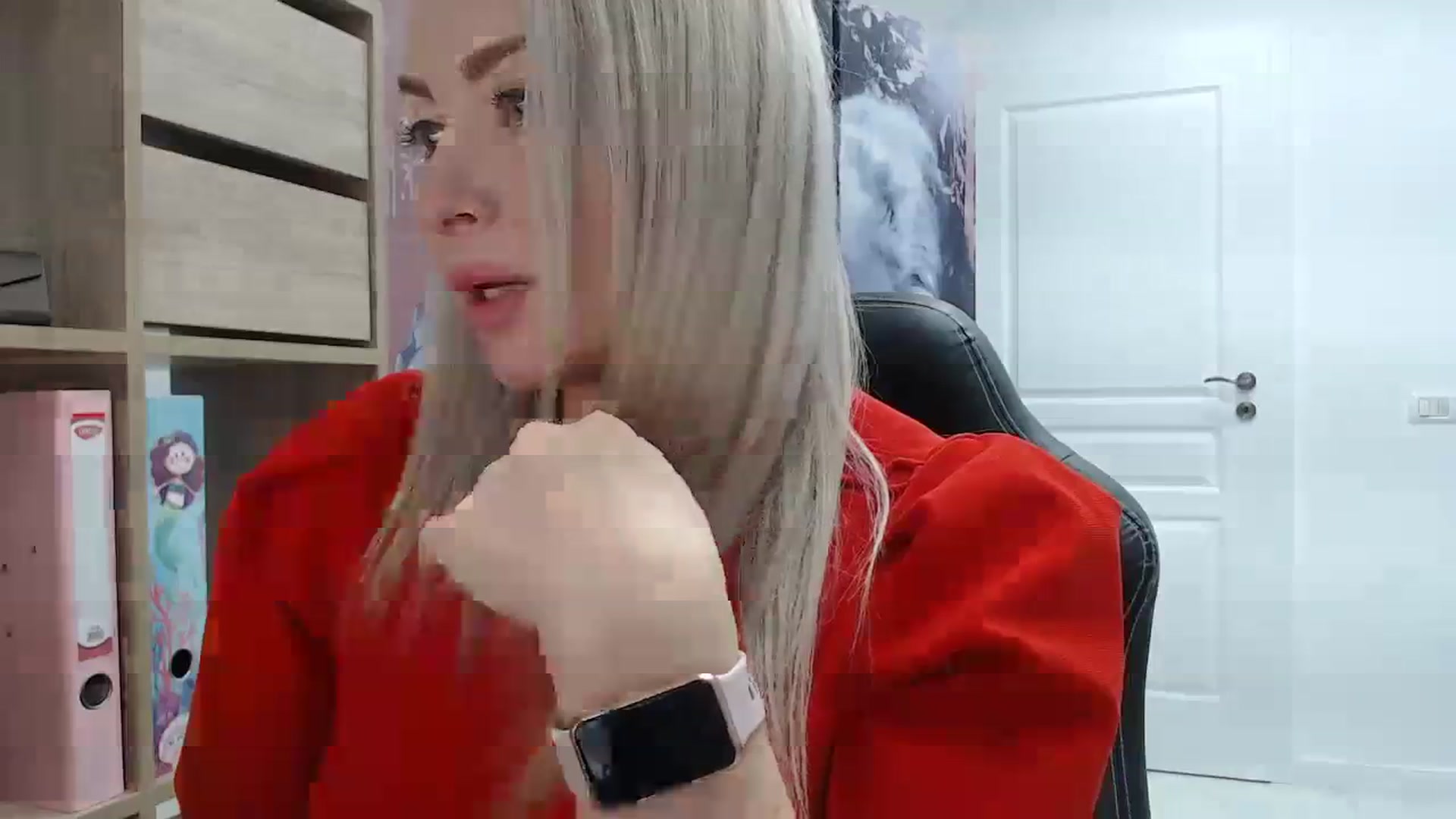 Gallery image thumbnail from Mika__'s myfreecams stream on, 12/25/2023, 15:44 image 7 of 20
