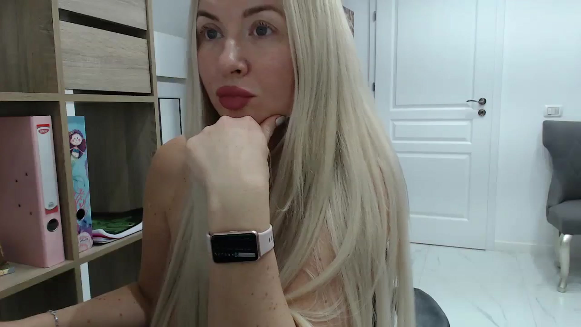 Gallery image thumbnail from Mika__'s myfreecams stream on, 01/11/2024, 18:53 image 16 of 20