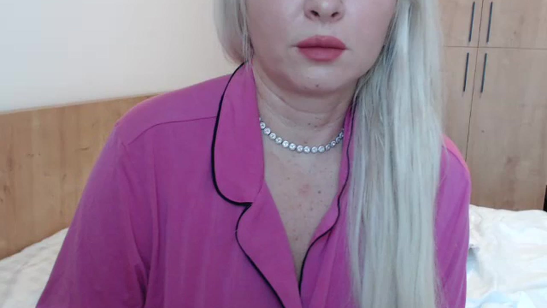 Gallery image thumbnail from Mika__'s myfreecams stream on, 01/29/2024, 12:54 image 12 of 20