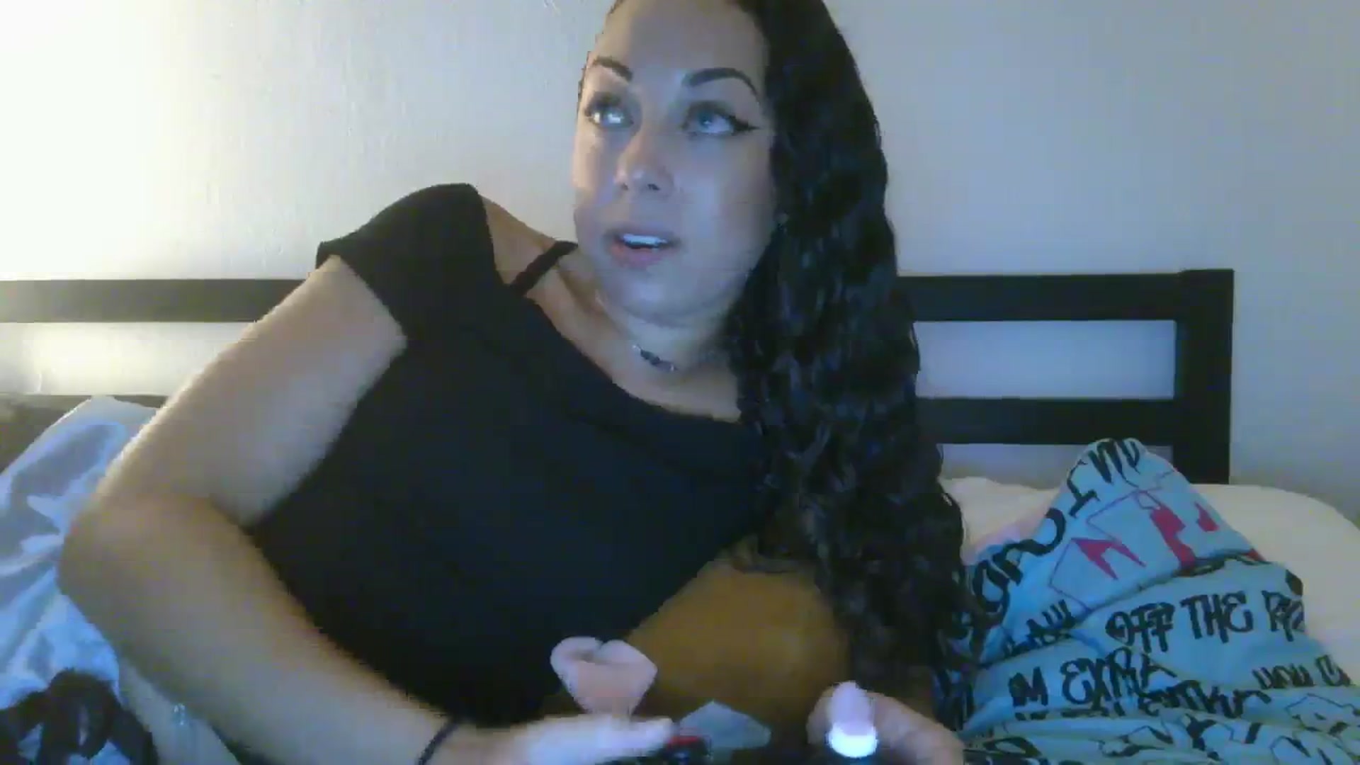 Gallery image thumbnail from MikuKawaii's myfreecams stream on, 09/28/2023, 18:31 image 16 of 20
