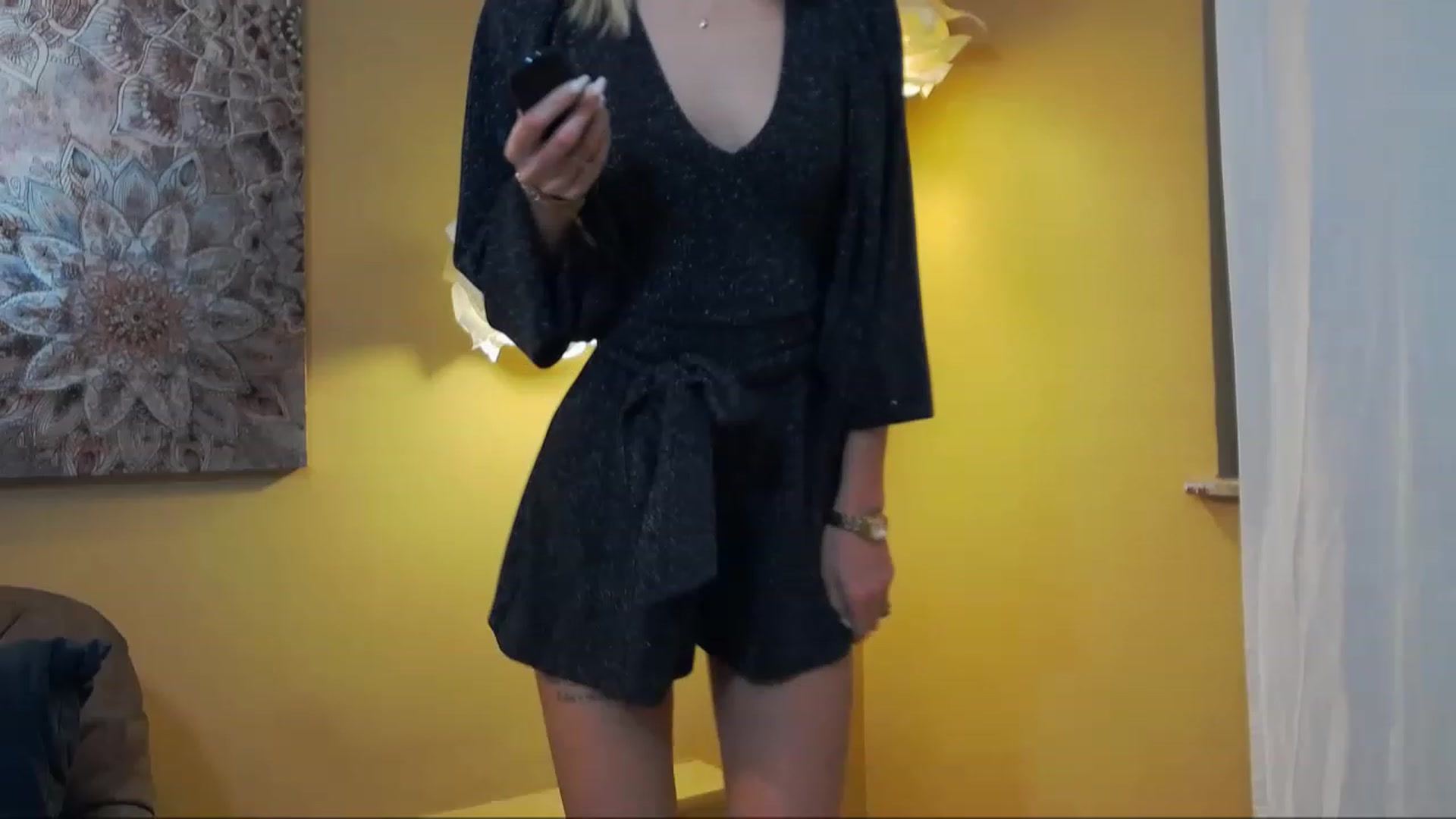 Gallery image thumbnail from MikyAngel's myfreecams stream on, 11/17/2022, 16:37 image 1 of 20
