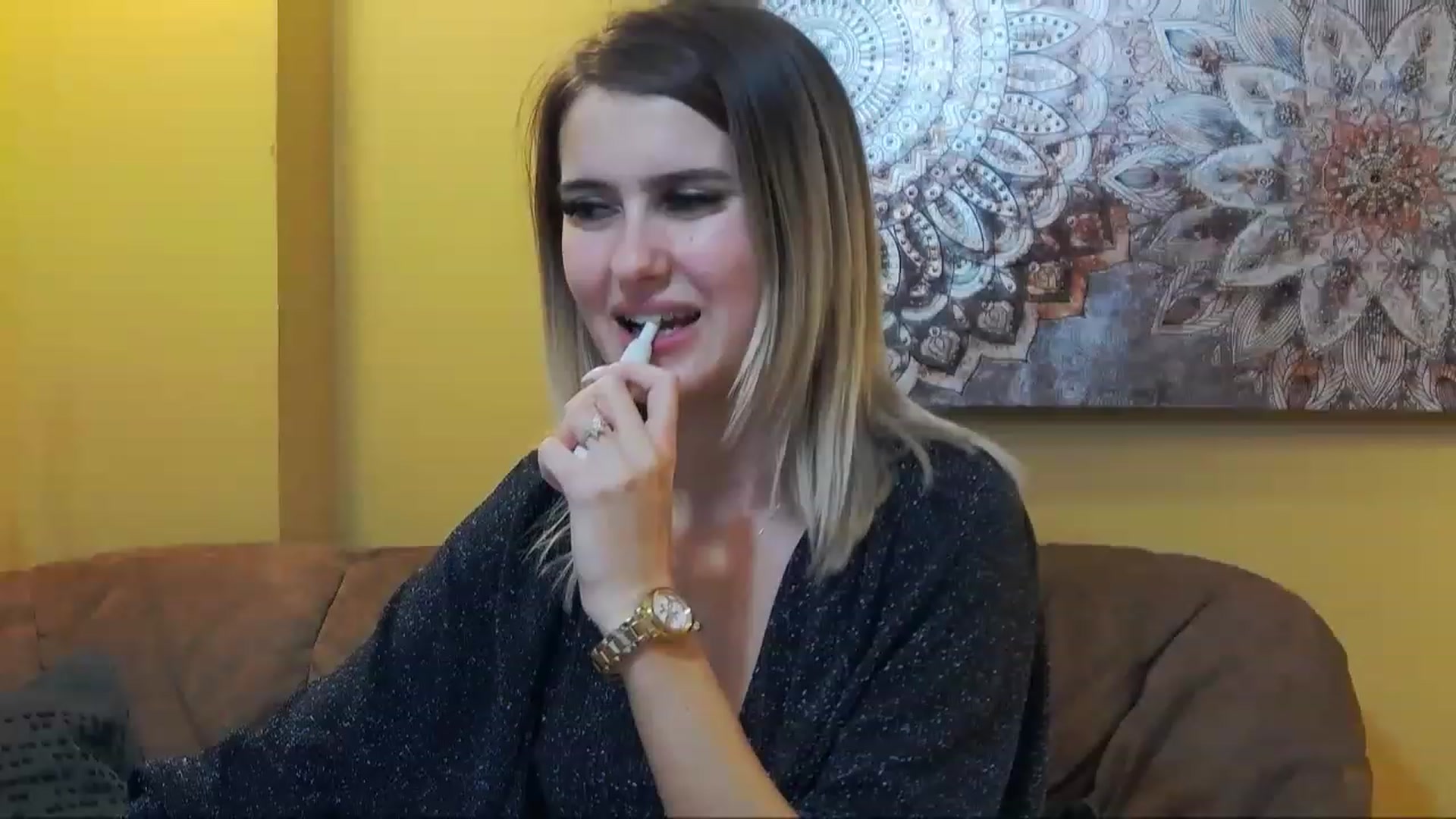 Gallery image thumbnail from MikyAngel's myfreecams stream on, 11/17/2022, 20:35 image 15 of 20