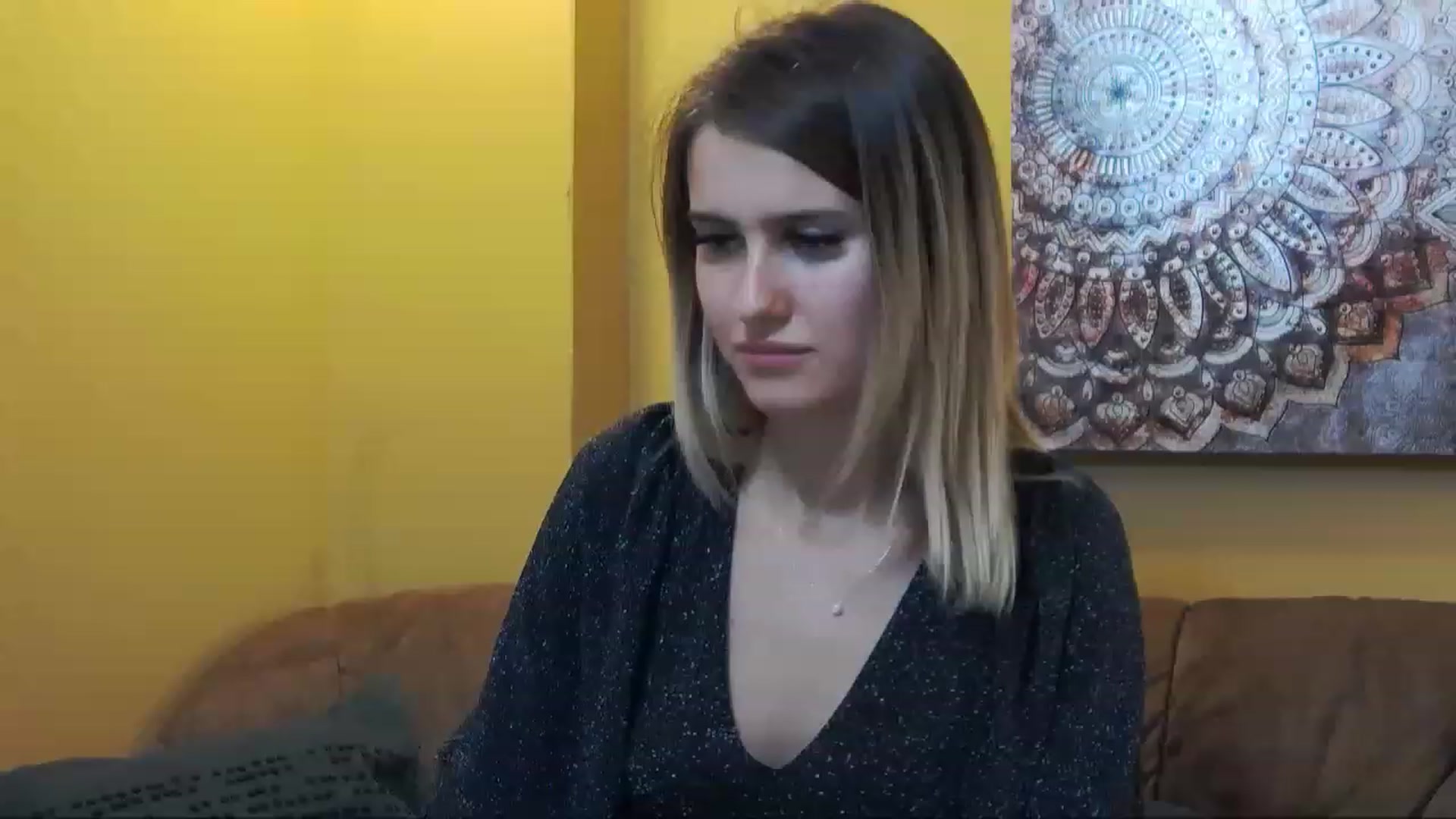 Gallery image thumbnail from MikyAngel's myfreecams stream on, 11/17/2022, 20:35 image 7 of 20