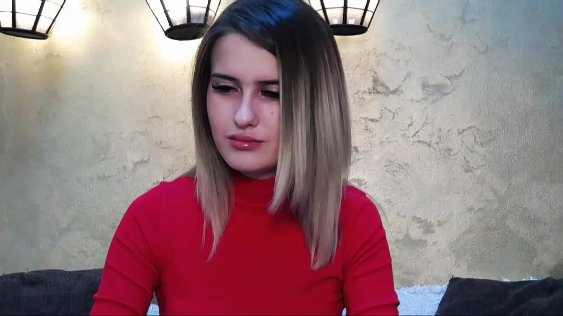 Gallery image thumbnail from MikyAngel's myfreecams stream on, 11/21/2022, 16:10 image 4 of 20
