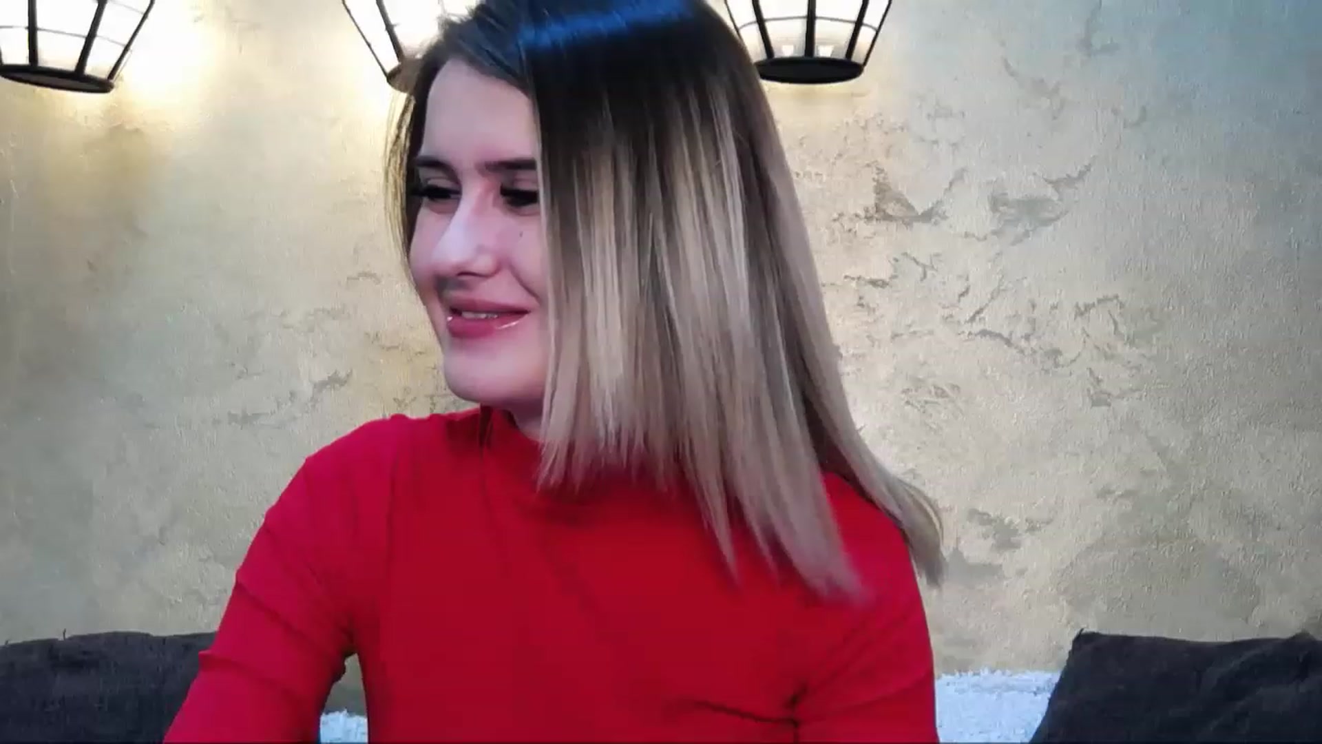 Gallery image thumbnail from MikyAngel's myfreecams stream on, 11/21/2022, 16:10 image 3 of 20