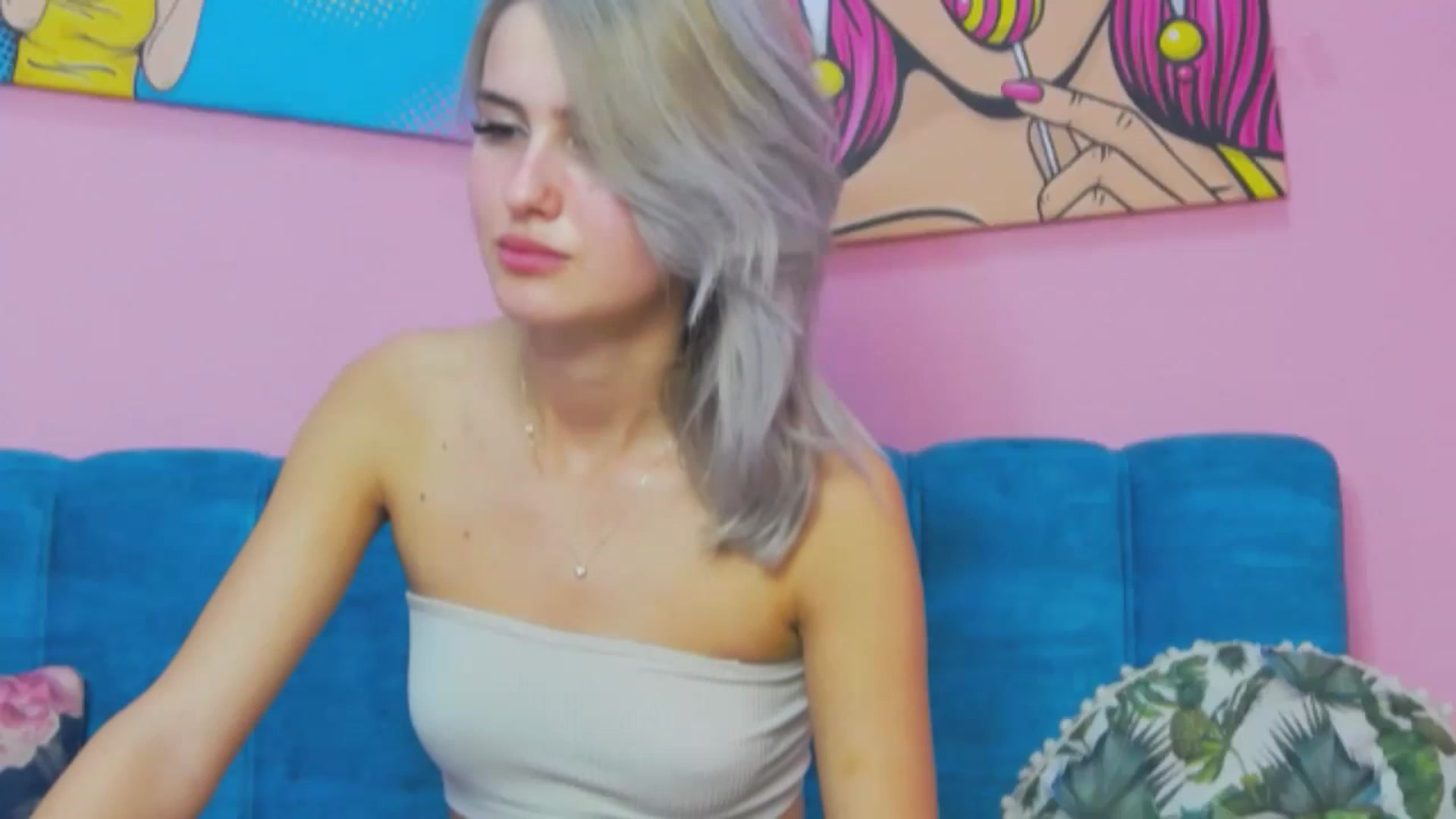 Gallery image thumbnail from MikyAngel's myfreecams stream on, 11/29/2022, 15:46 image 8 of 20