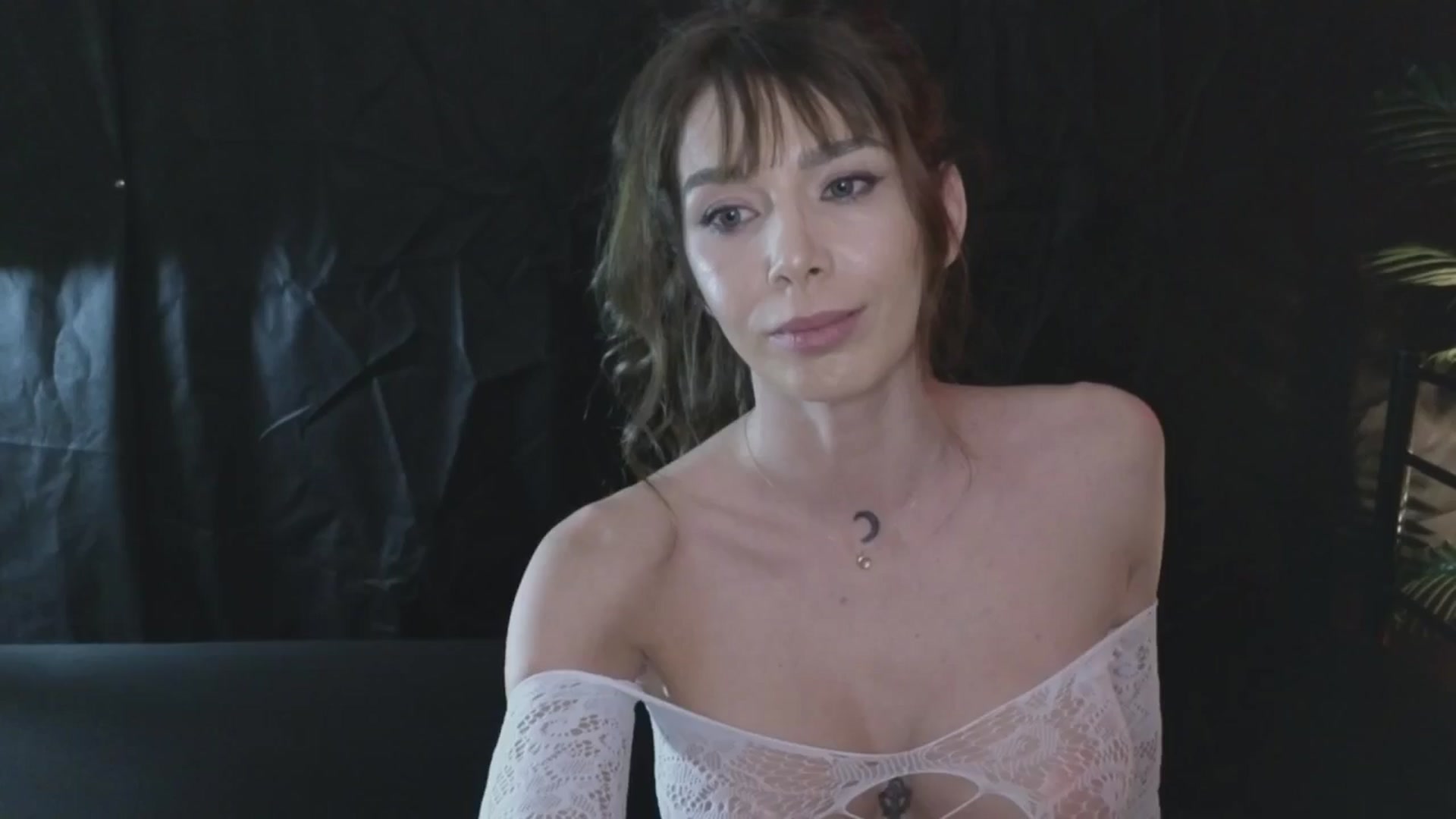 Gallery image thumbnail from MilaJoulie's myfreecams stream on, 11/27/2024, 19:10 image 9 of 20