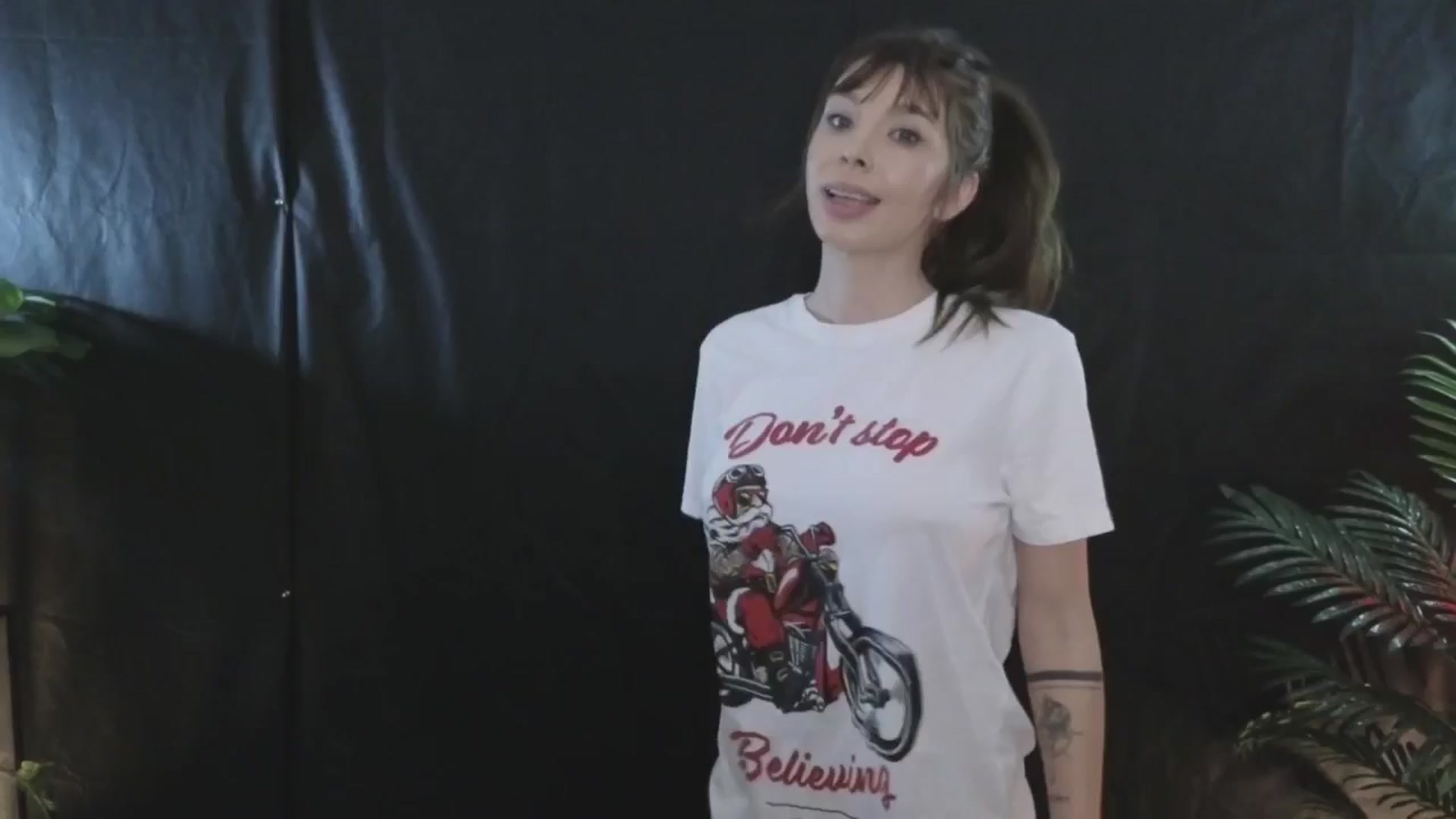 Gallery image thumbnail from MilaJoulie's myfreecams stream on, 12/01/2024, 24:15 image 2 of 20