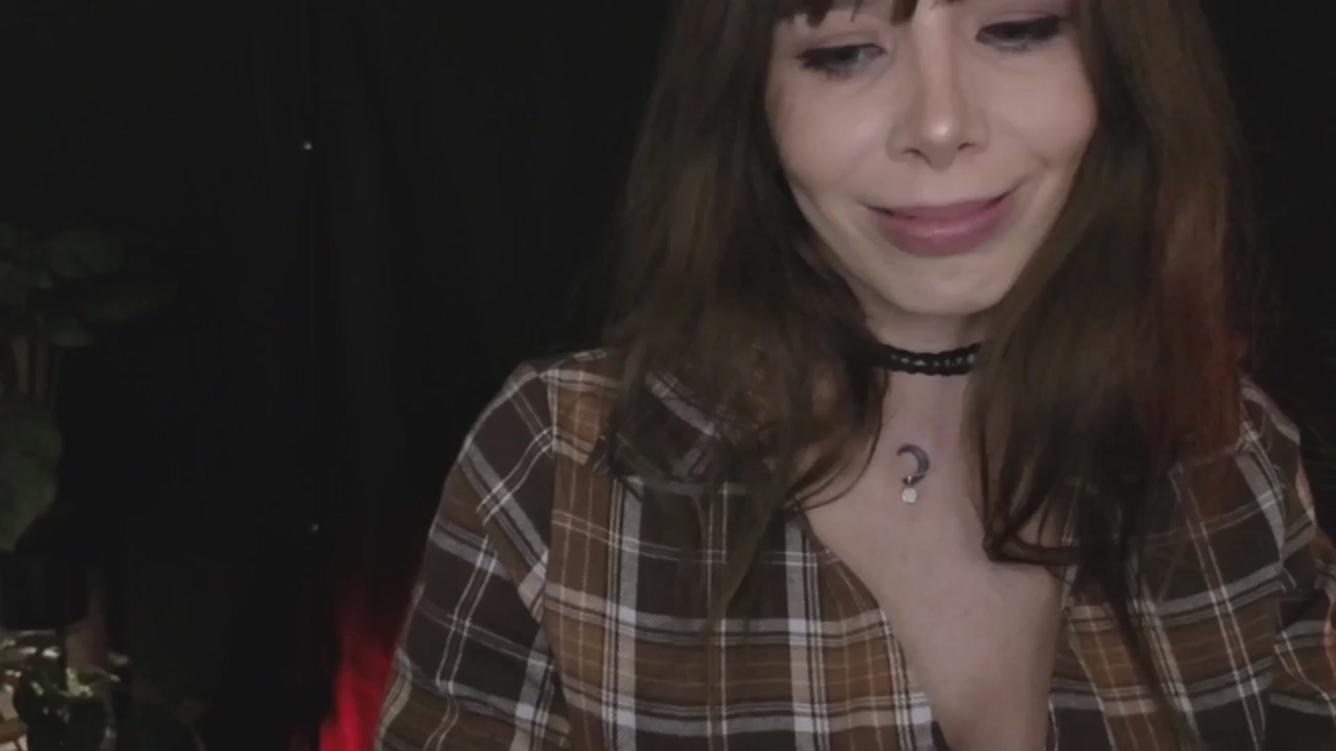 Gallery image thumbnail from MilaJoulie's myfreecams stream on, 12/04/2024, 18:09 image 20 of 20
