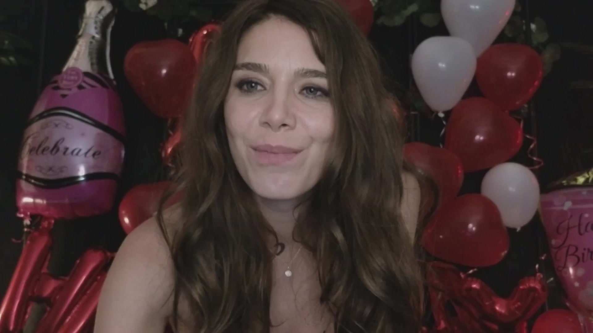 Gallery image thumbnail from MilaJoulie's myfreecams stream on, 12/08/2024, 02:11 image 1 of 20