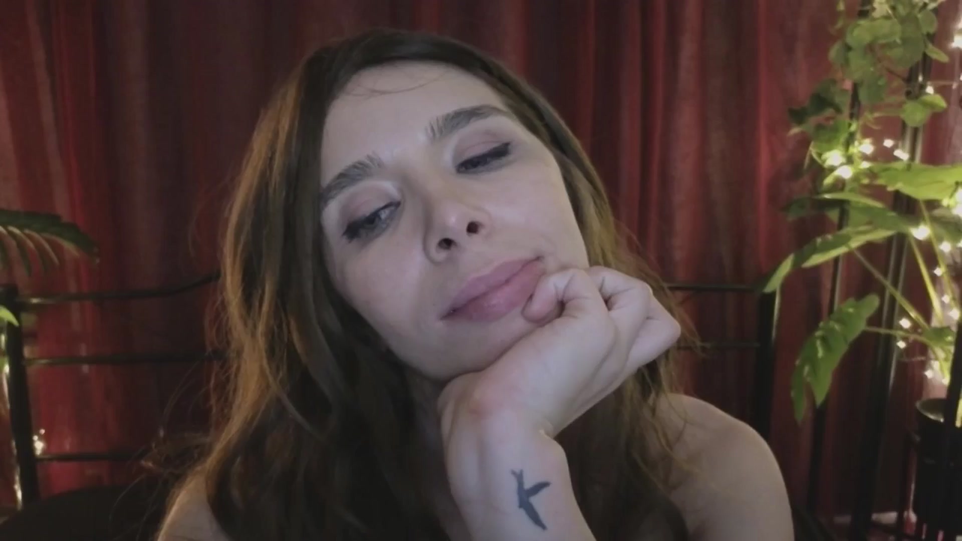 Gallery image thumbnail from MilaJoulie's myfreecams stream on, 12/28/2024, 01:06 image 13 of 20