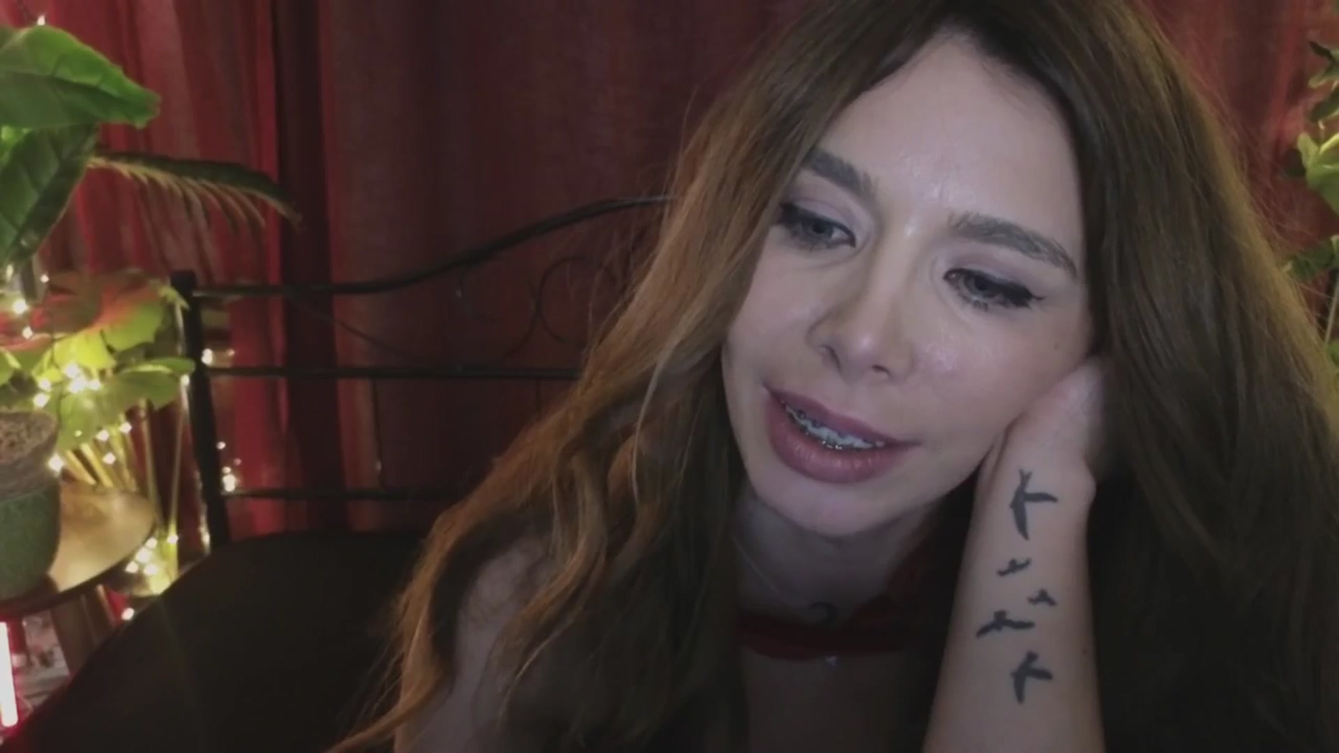 Gallery image thumbnail from MilaJoulie's myfreecams stream on, 12/28/2024, 21:29 image 20 of 20