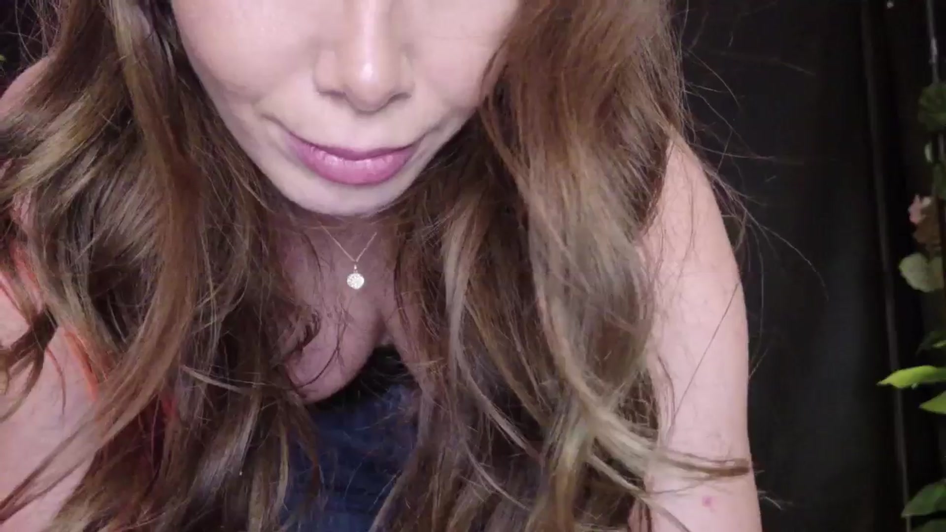 Gallery image thumbnail from MilaJoulie's myfreecams stream on, 01/04/2025, 19:08 image 16 of 20