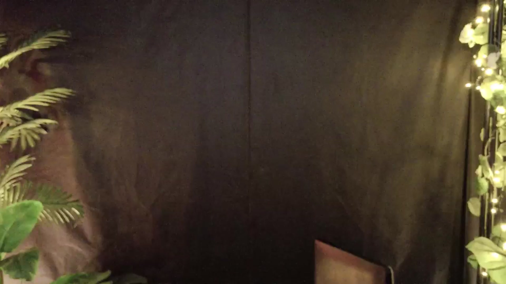 Gallery image thumbnail from MilaJoulie's myfreecams stream on, 01/06/2025, 15:38 image 8 of 20