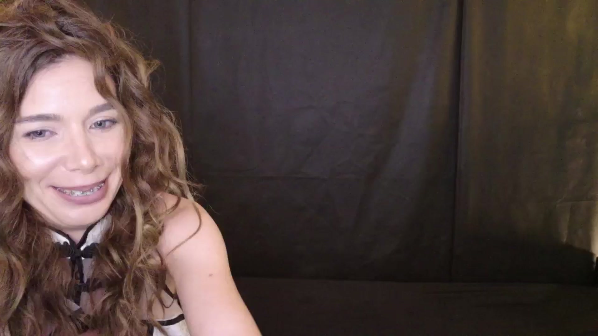 Gallery image thumbnail from MilaJoulie's myfreecams stream on, 01/07/2025, 21:36 image 3 of 20