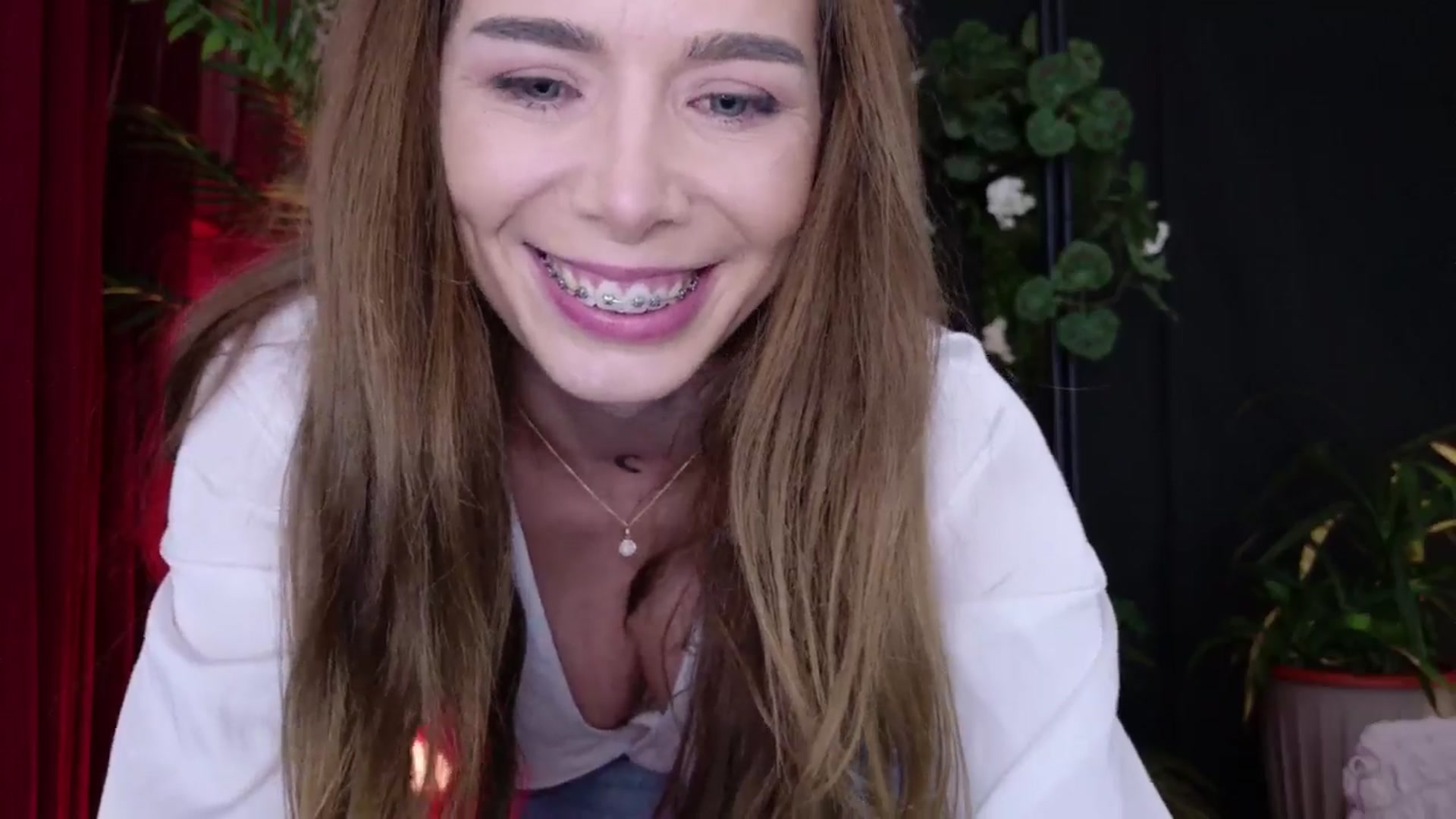Gallery image thumbnail from MilaJoulie's myfreecams stream on, 01/19/2025, 16:13 image 6 of 20