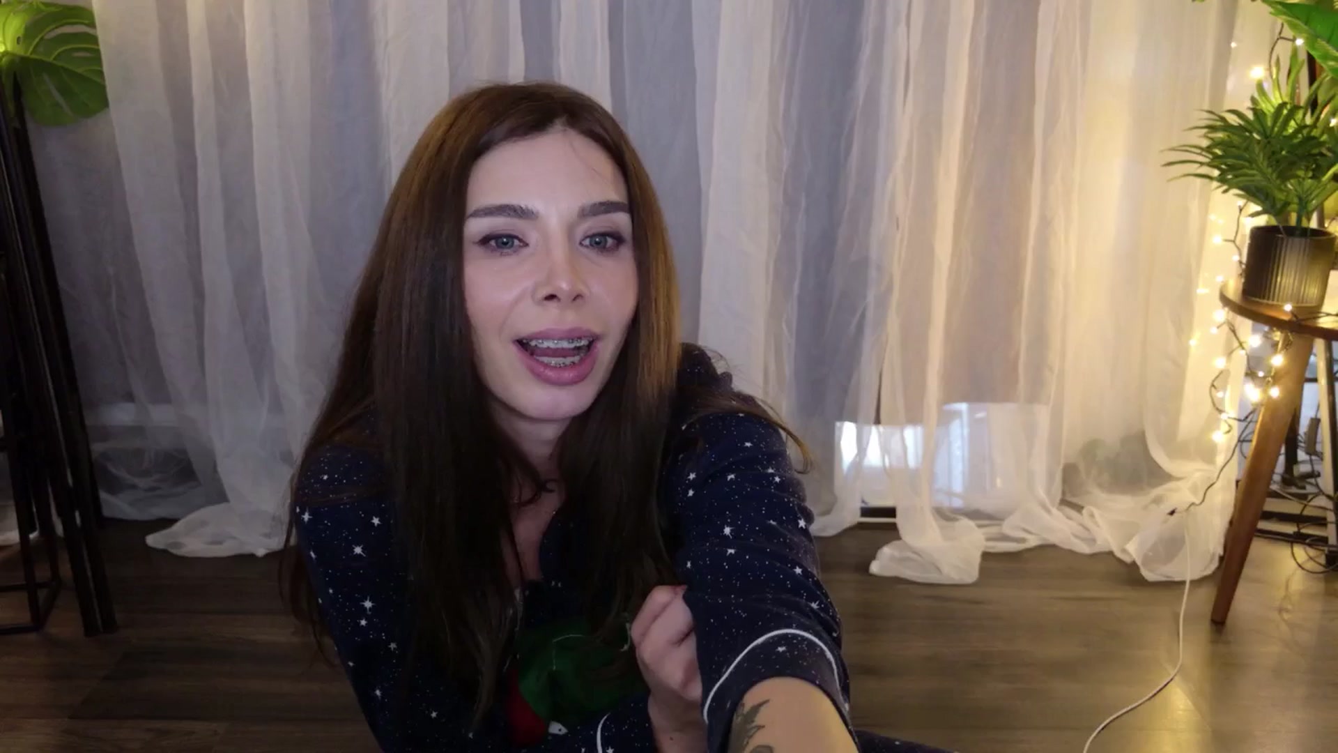 Gallery image thumbnail from MilaJoulie's myfreecams stream on, 01/24/2025, 24:30 image 16 of 20